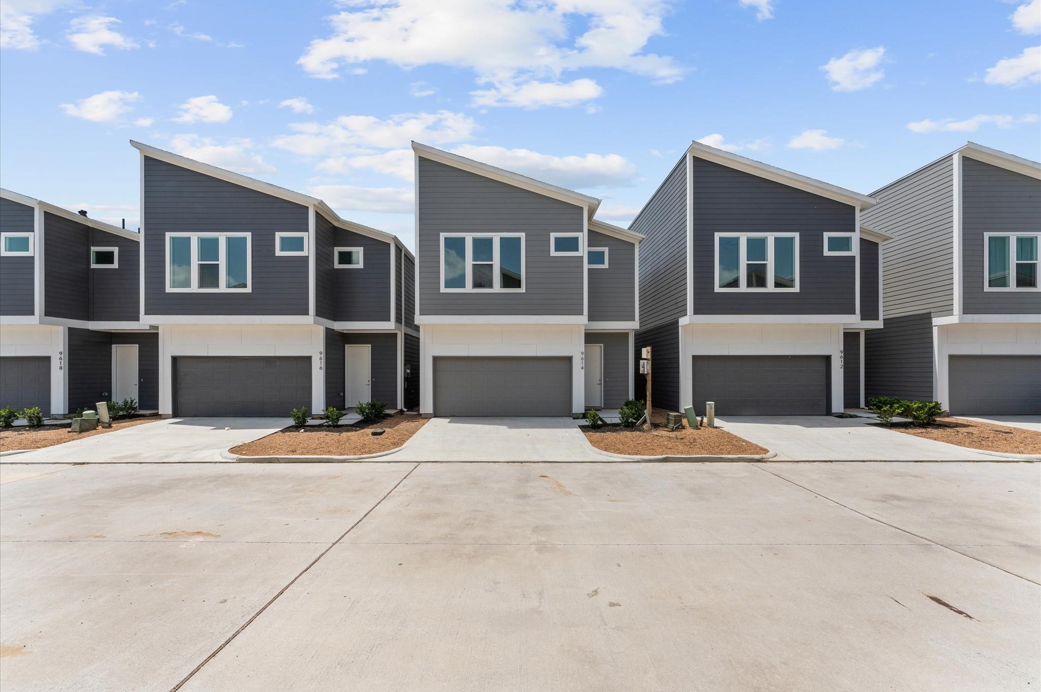 9628 Habitat St, Houston, TX 77075