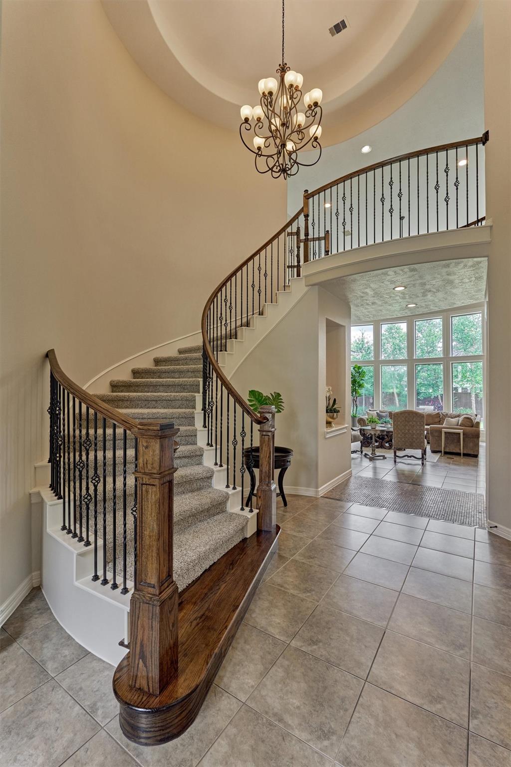 67 Sage Sparrow Cir, Spring, TX 77389