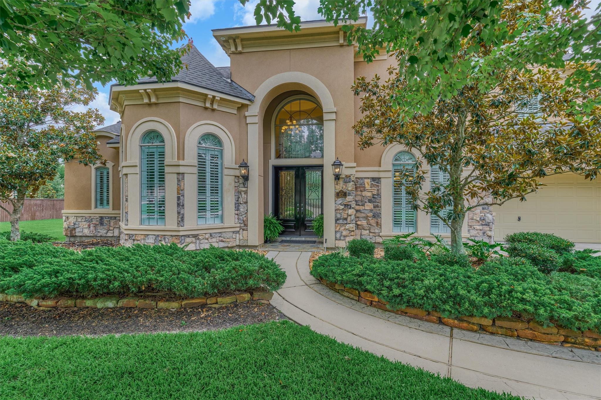 67 S Sage Sparrow Cir, Spring, TX 77389 photo