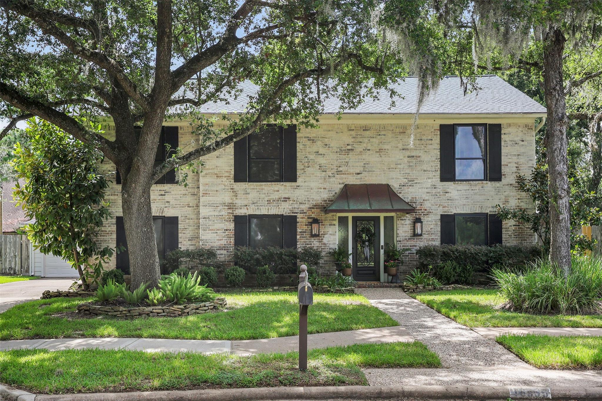 16535 Laurelfield Dr, Houston, TX 77059 photo