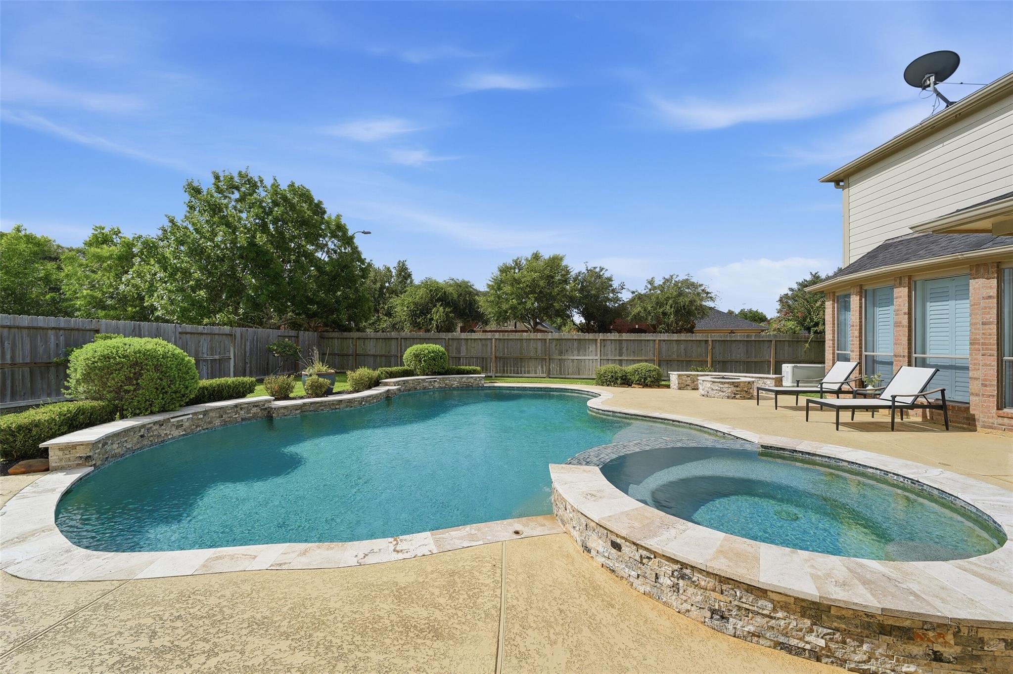 2815 Golden Larch Dr, Katy, TX 77494 photo
