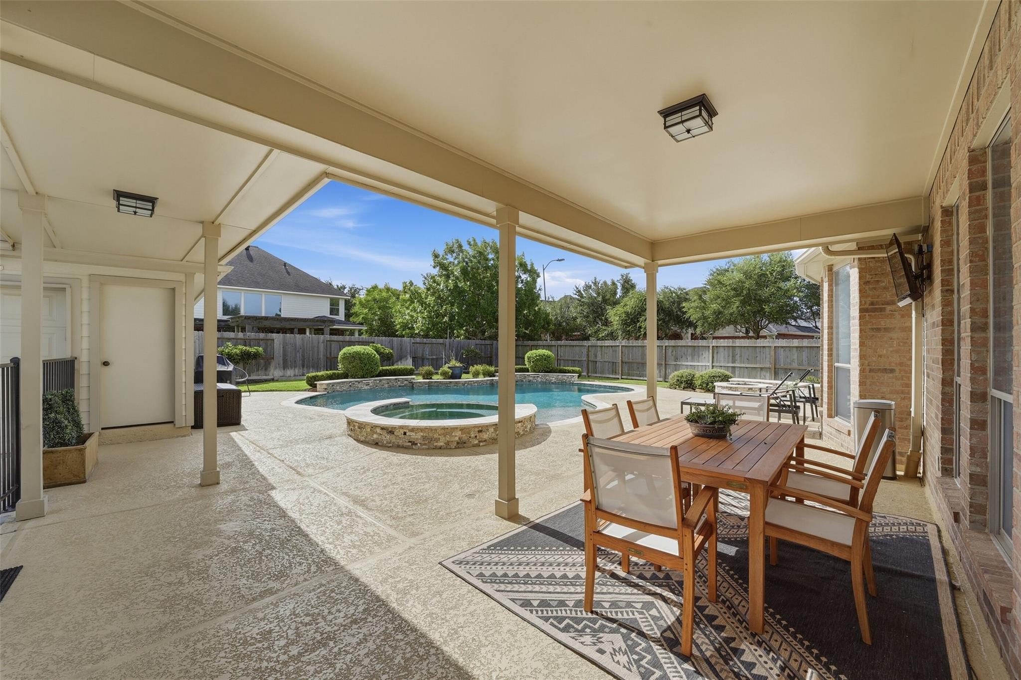 2815 Golden Larch Dr, Katy, TX 77494 photo