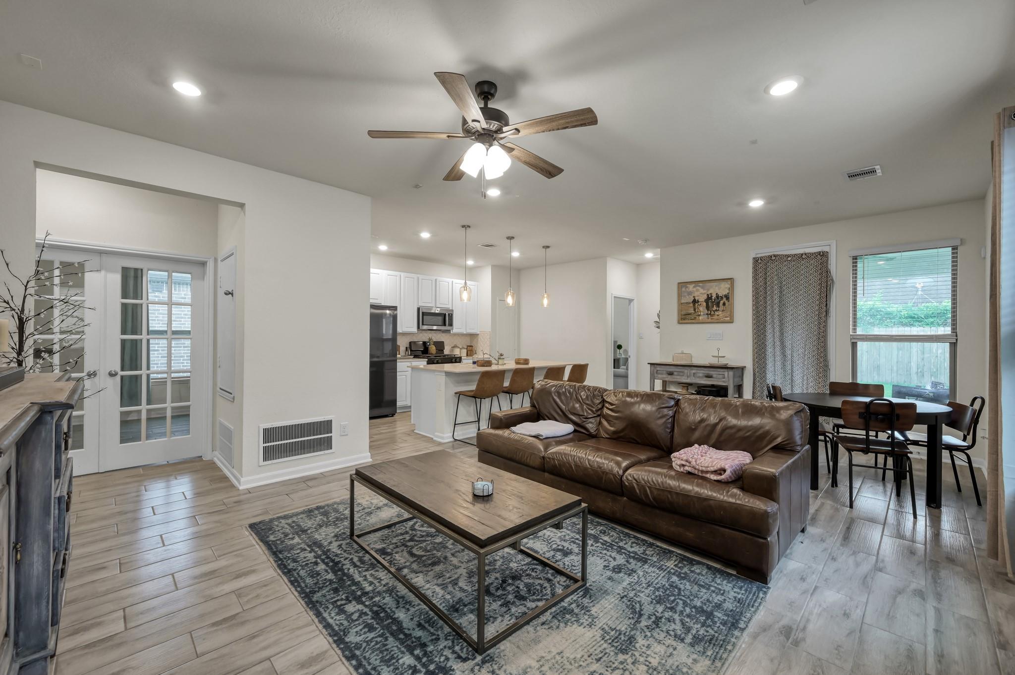 20900 Sheffield Park Dr, Porter, TX 77365 photo