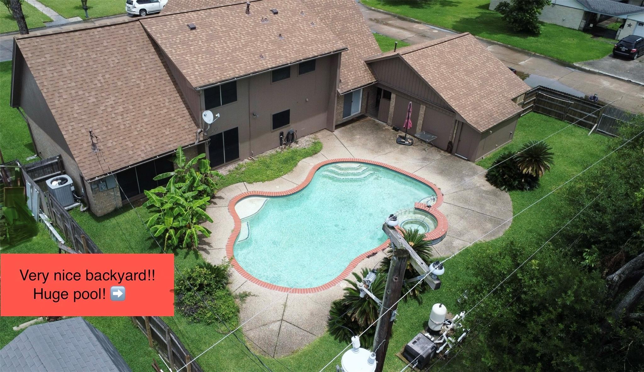 5101 Arrowhead Dr, Baytown, TX 77521