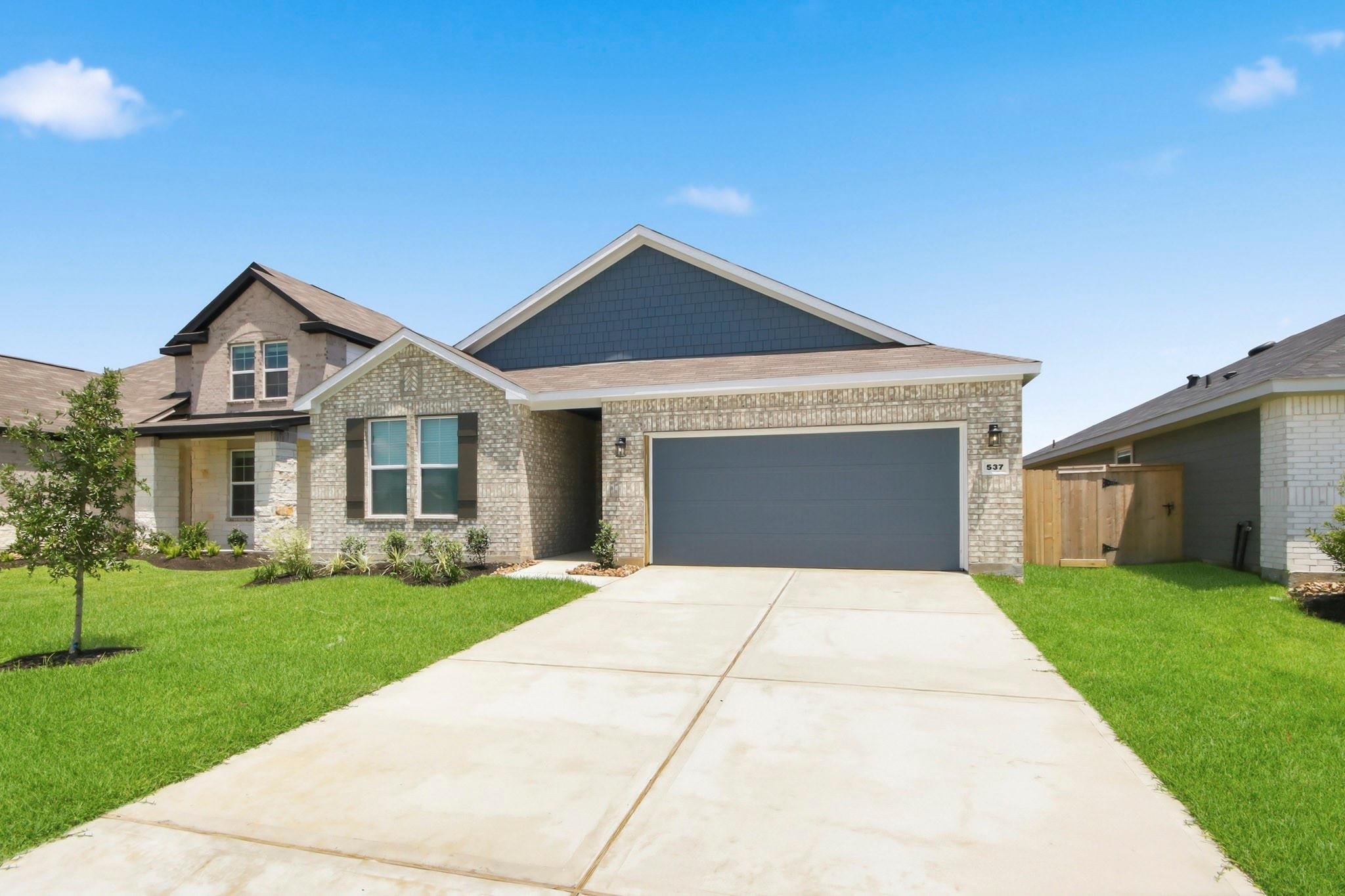 537 Wax Myrtle Way, Hockley, TX 77447 photo