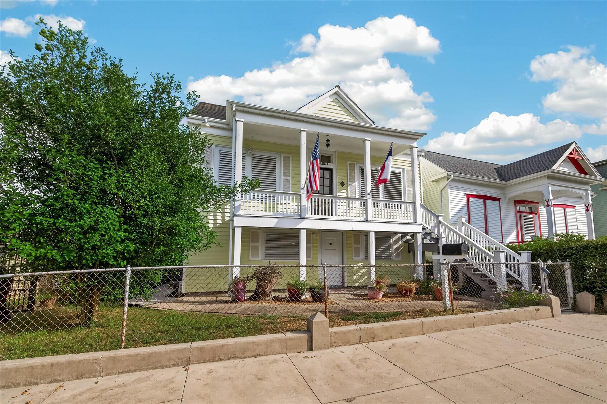 1711 Avenue M, Galveston, TX 77550