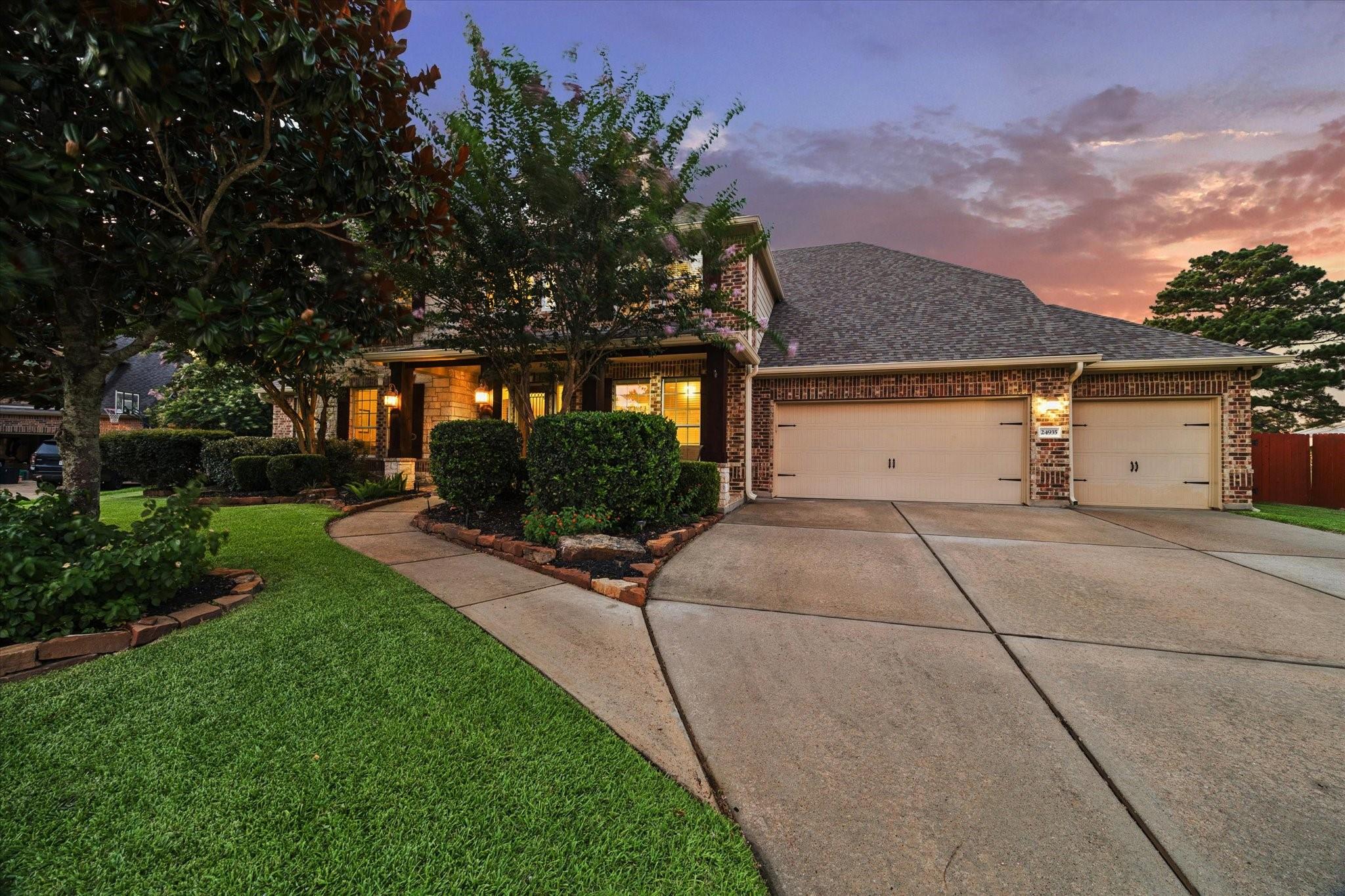 24935 Waterstone Estates Cir, Tomball, TX 77375 photo