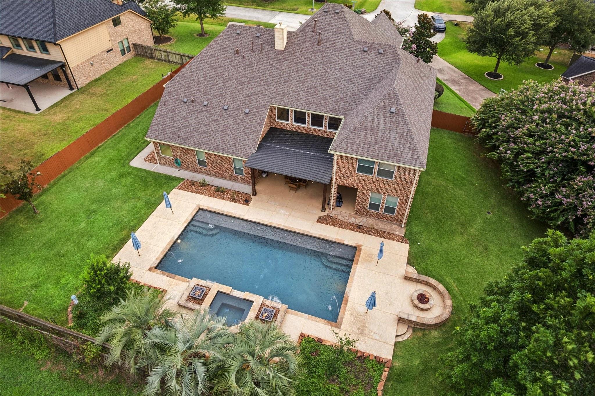 24935 Waterstone Estates Cir, Tomball, TX 77375