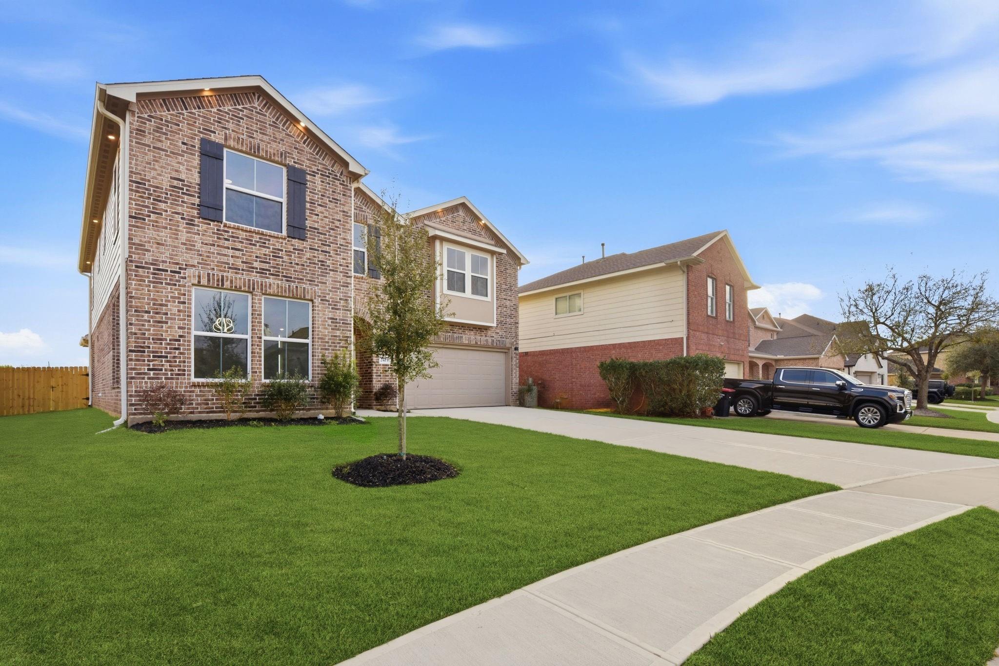 2415 Inlet Ct, Fresno, TX 77545 photo