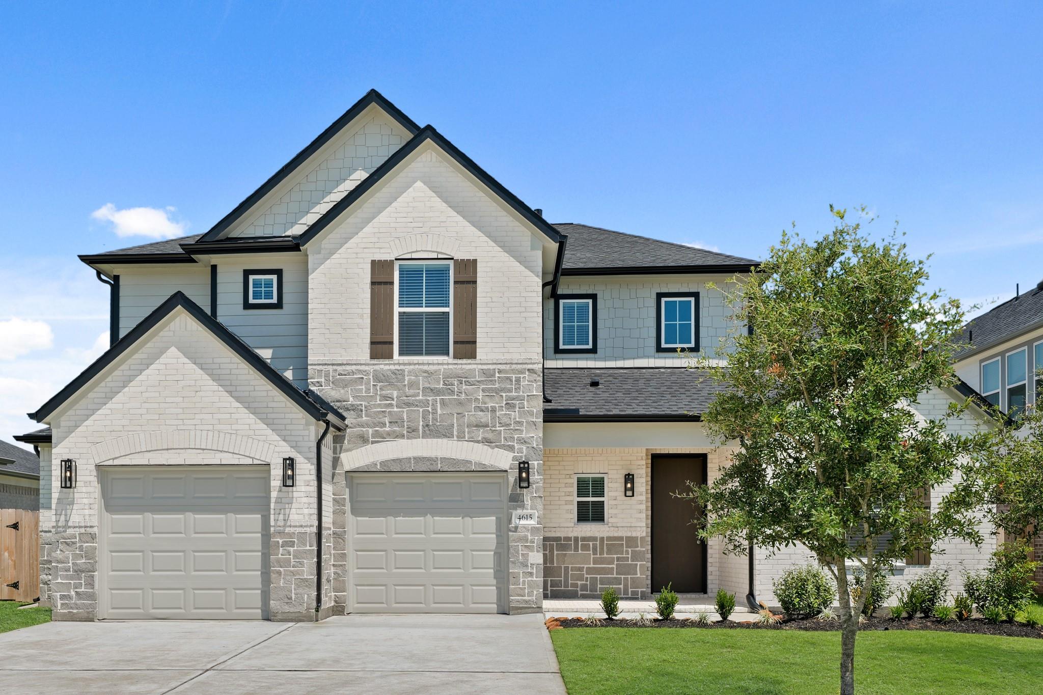 4615 Whisperwood Dr, Rosenberg, TX 77471
