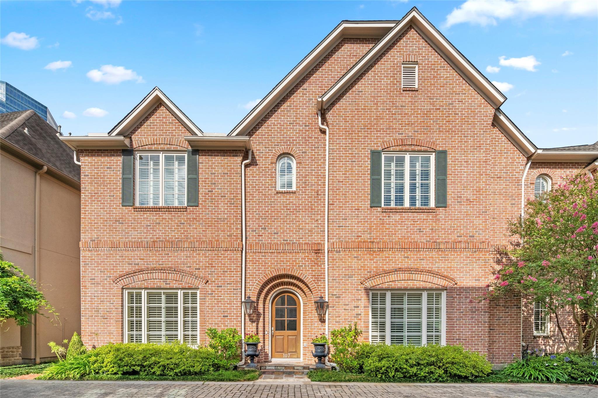 107 Wynden Trace Ln, Houston, TX 77056