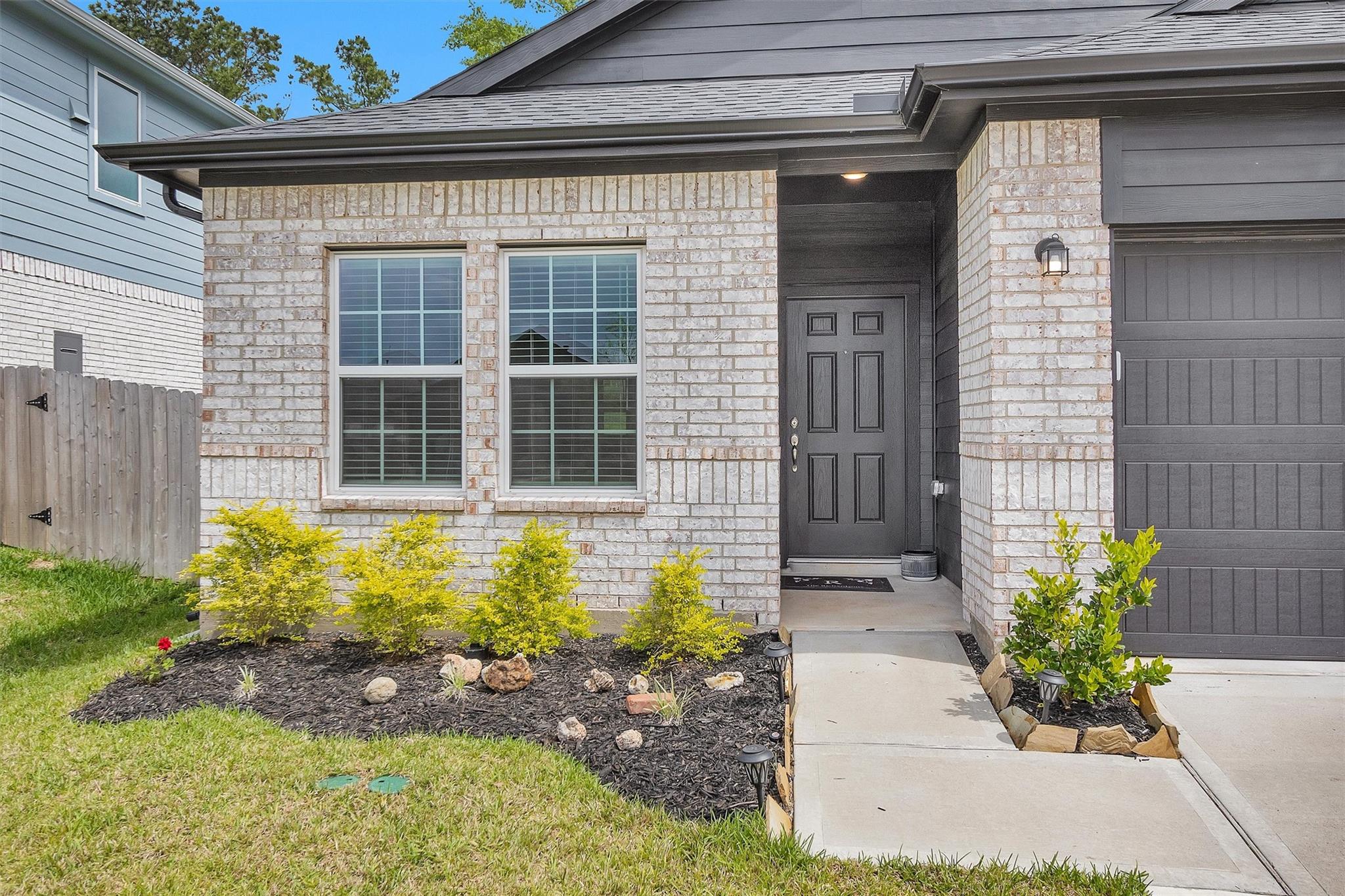 30408 Crystal Stream Ln, Magnolia, TX 77355 photo