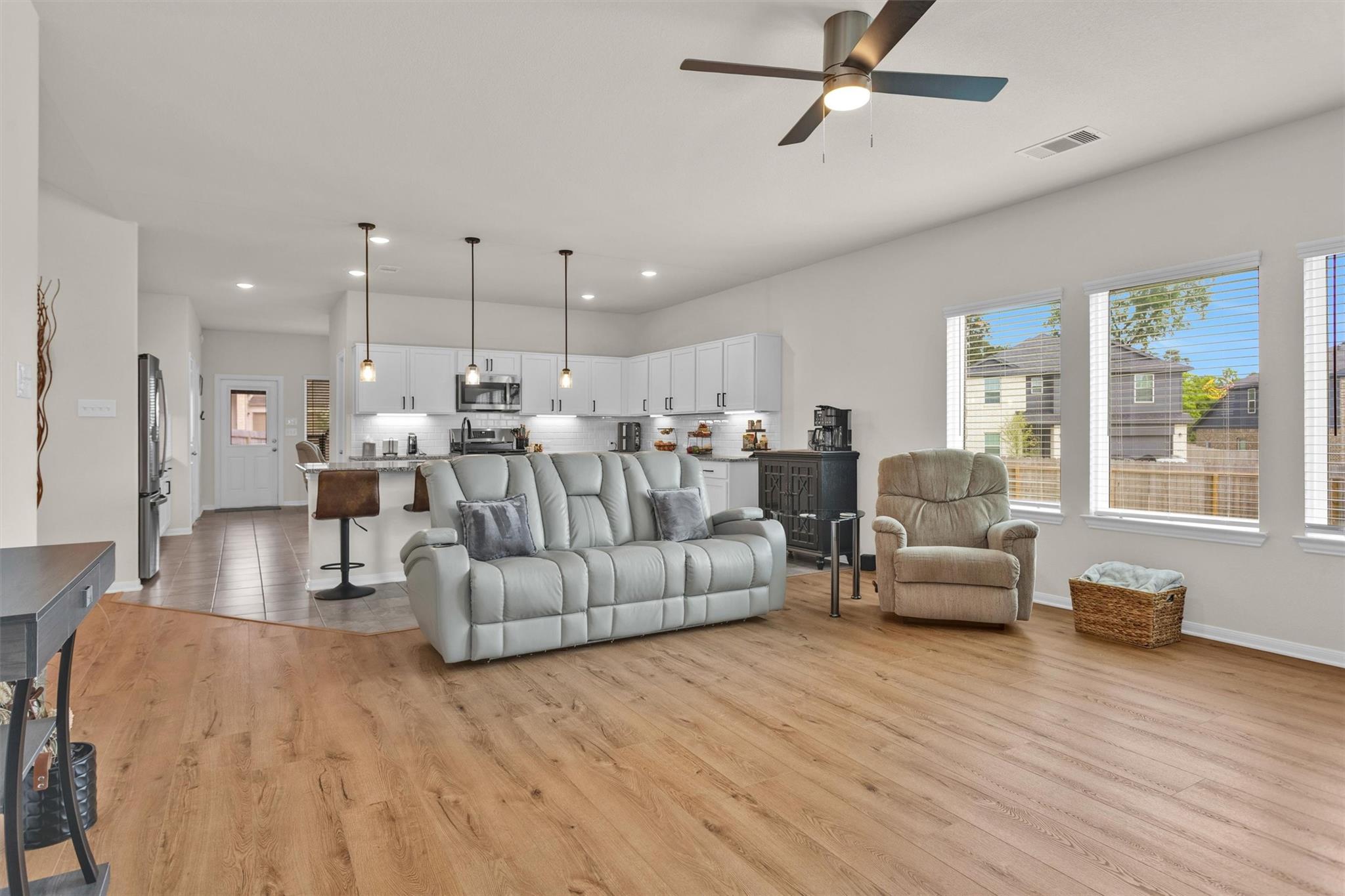 30408 Crystal Stream Ln, Magnolia, TX 77355 photo