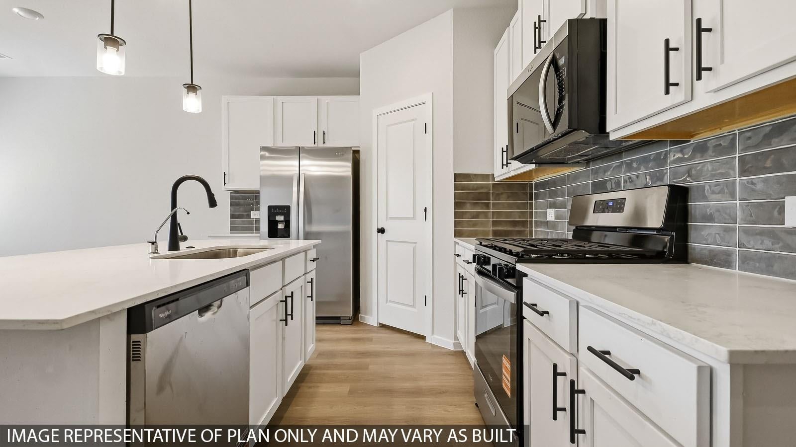 6107 Bella Dr, Katy, TX 77493