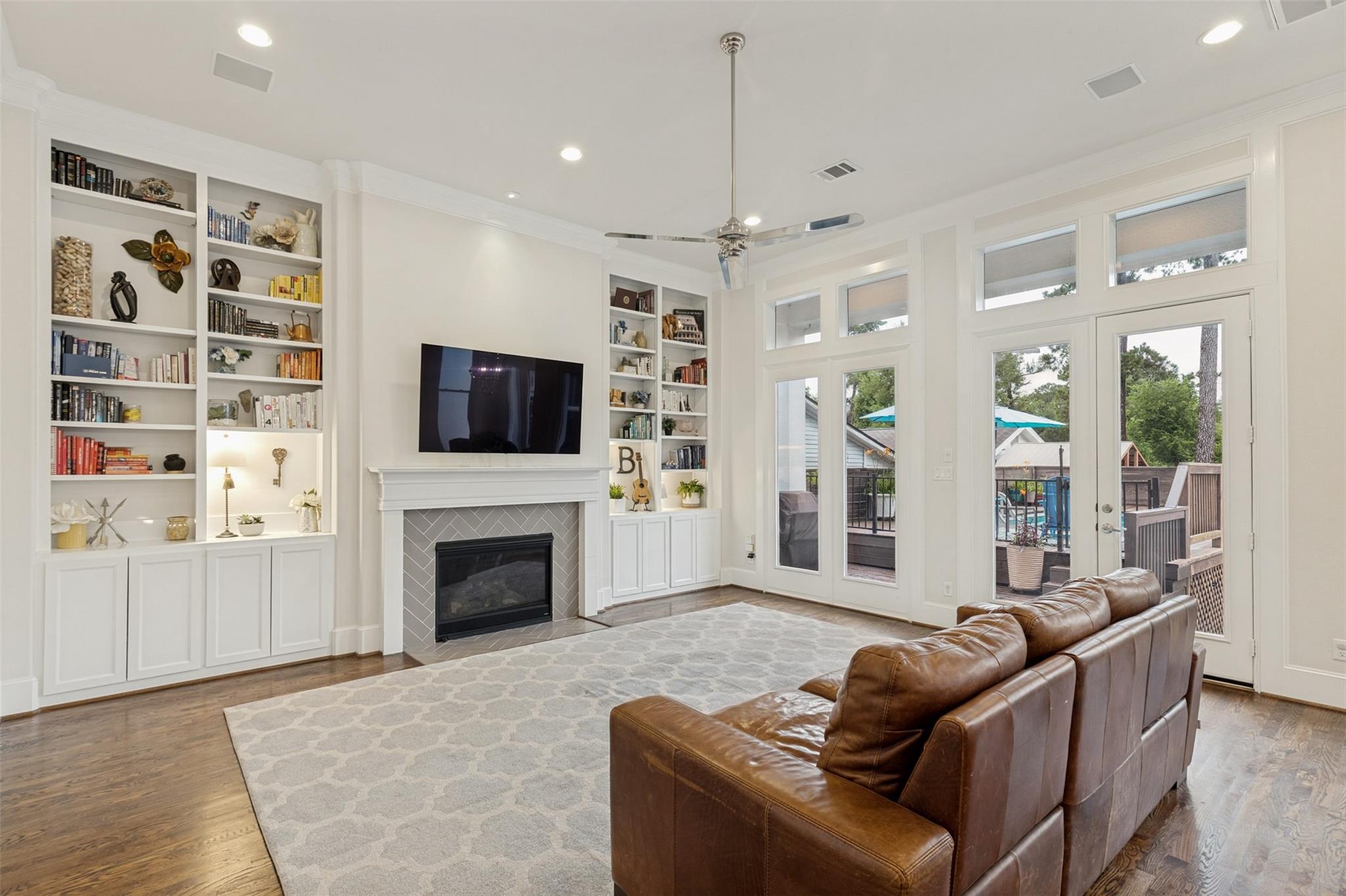 1732 W 23 St, Houston, TX 77008 photo