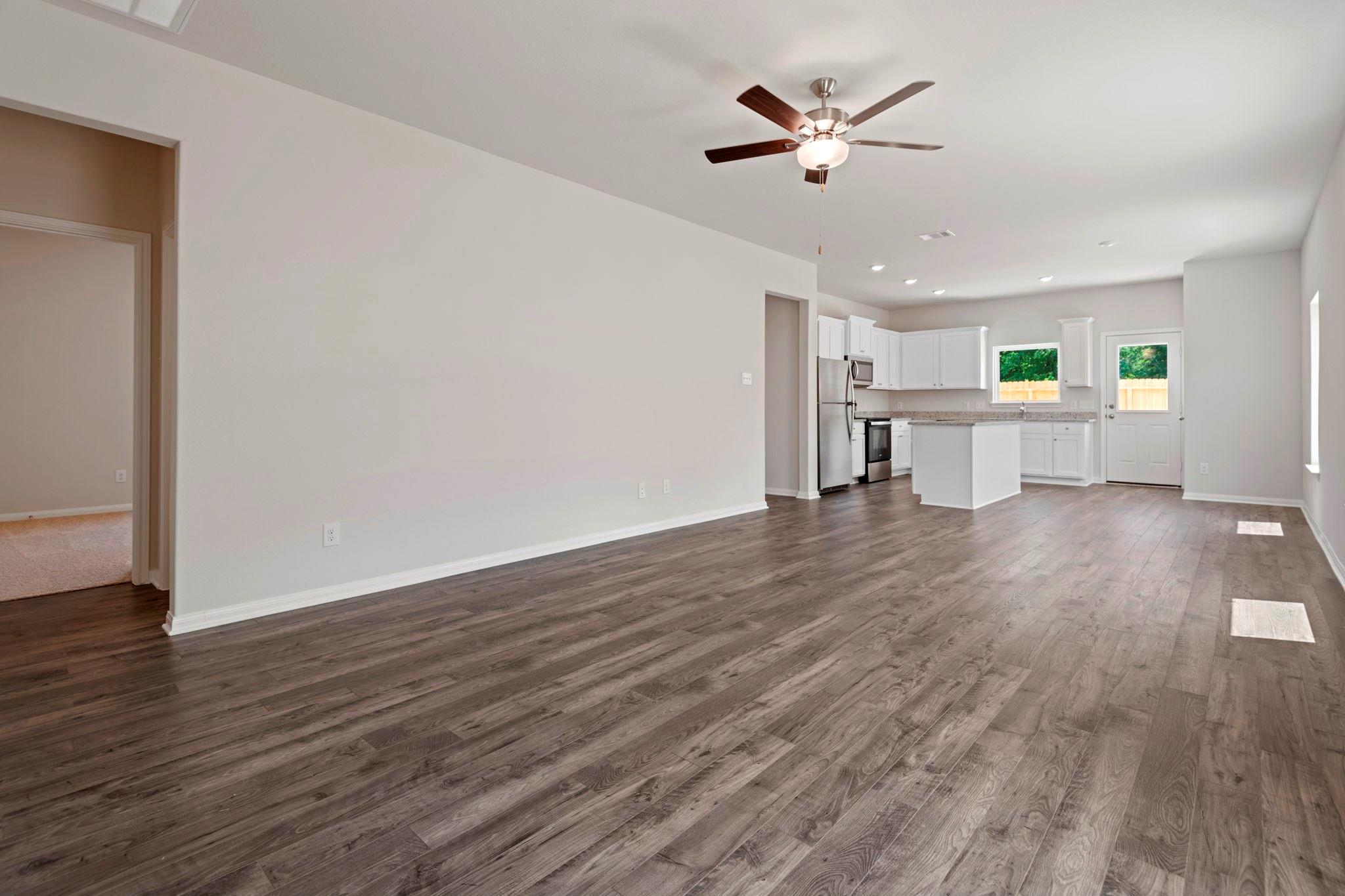 8207 Vanilla Orchid Dr, Houston, TX 77016 photo