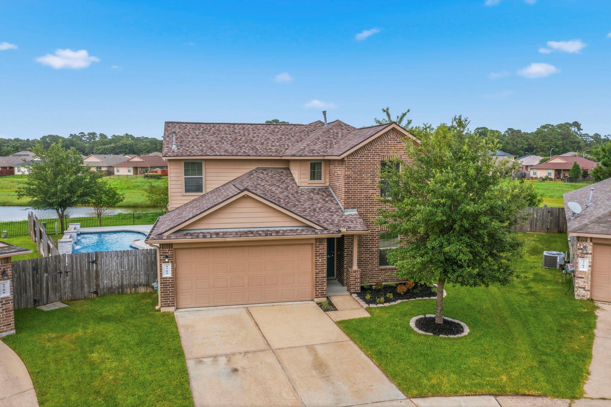 9702 Jacy Creek Dr, Tomball, TX 77375