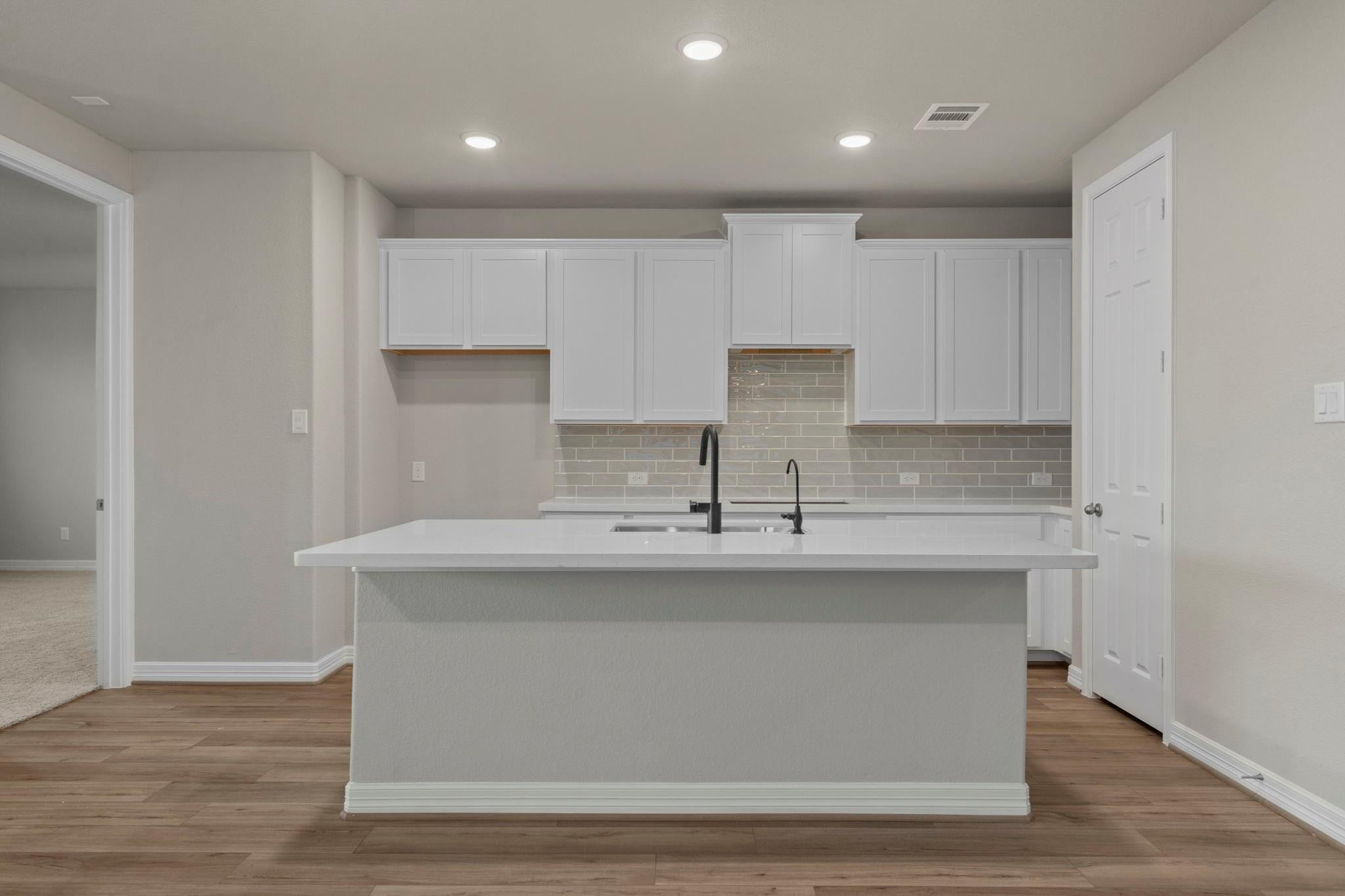 3004 Viceroy Spur Ln, League City, TX 77573 photo