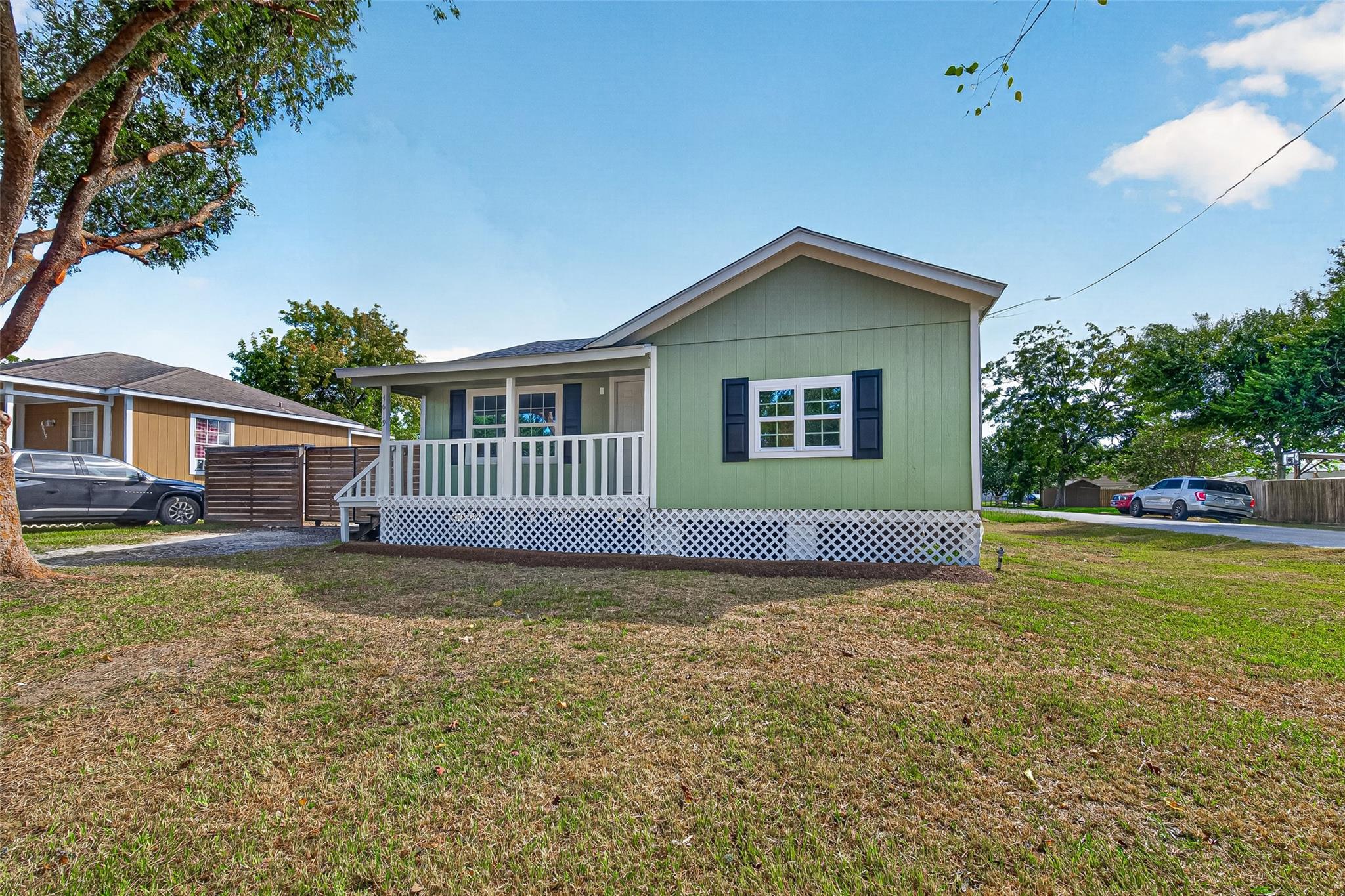 4619 18 St, Bacliff, TX 77518 photo