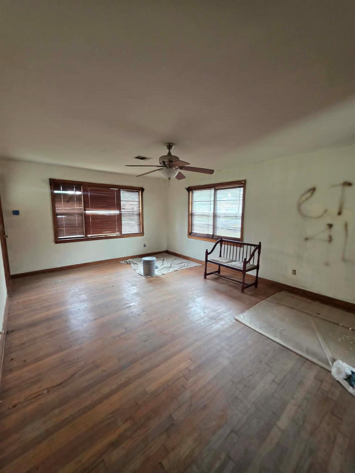 4302 Edison St, Houston, TX 77009 photo