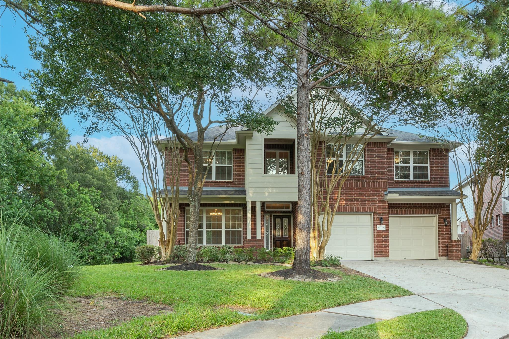 13726 Sandy Bend Ct, Houston, TX 77044