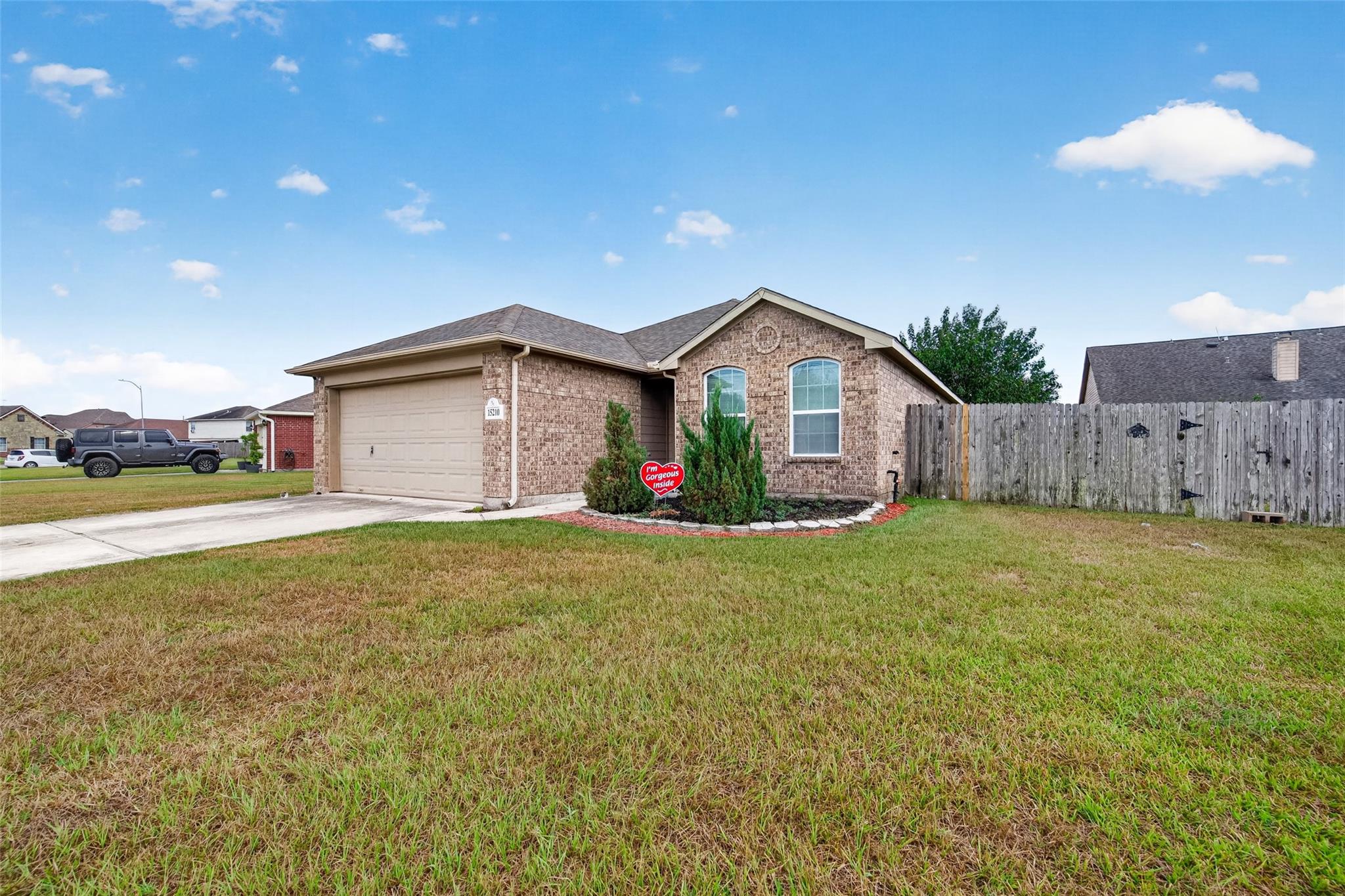 15210 Victoria, Baytown, TX 77523 photo