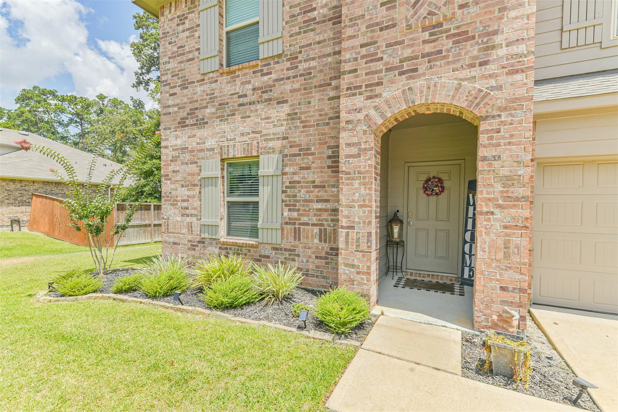 2819 N Colosseum Ct, New Caney, TX 77357 photo