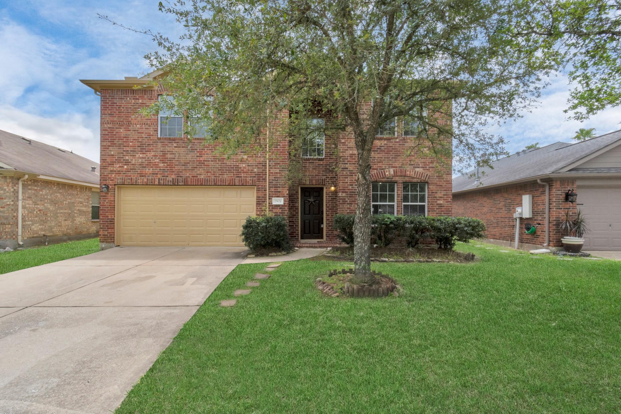 2921 Meridian Bay Ln, Dickinson, TX 77539