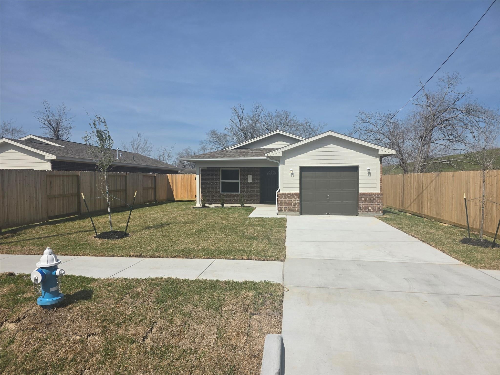 9831 Pelsey St, Houston, TX 77029