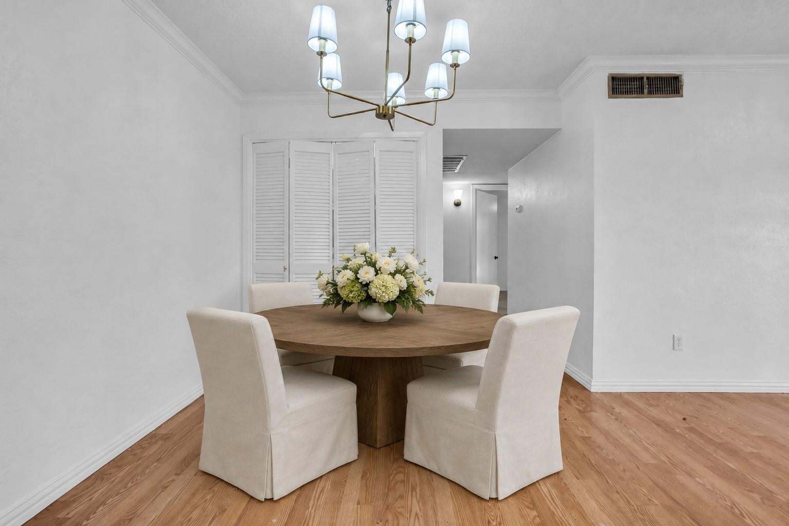 2800 Jeanetta St #610, Houston, TX 77063 photo