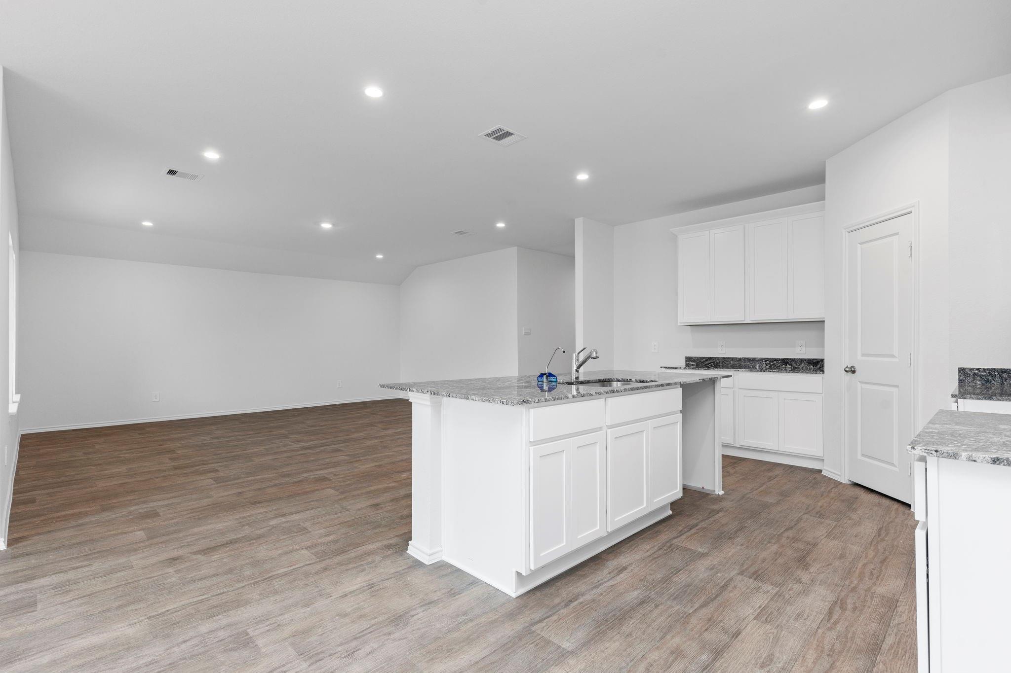 6602 Kingfisher Ln, Beasley, TX 77417 photo