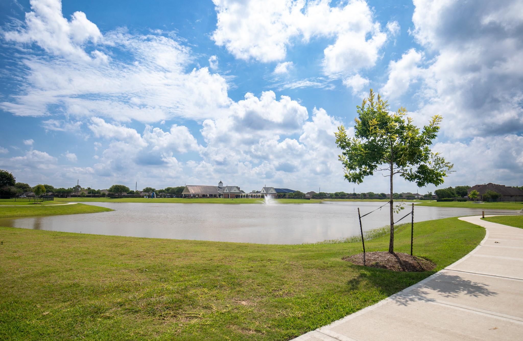 810 Aqua Vis, Richmond, TX 77469 photo