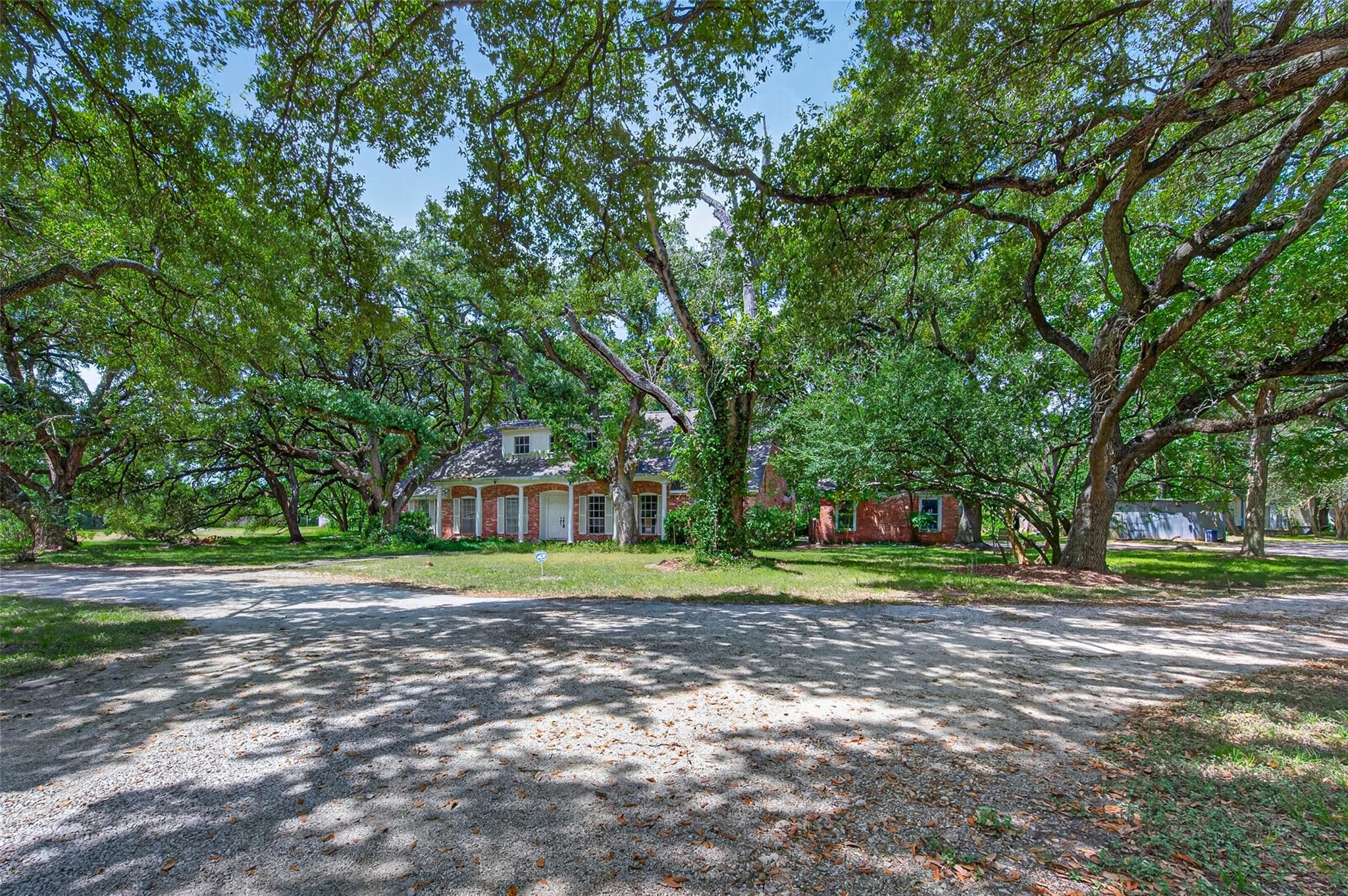 7131 Holmsley Ln, Houston, TX 77040 photo