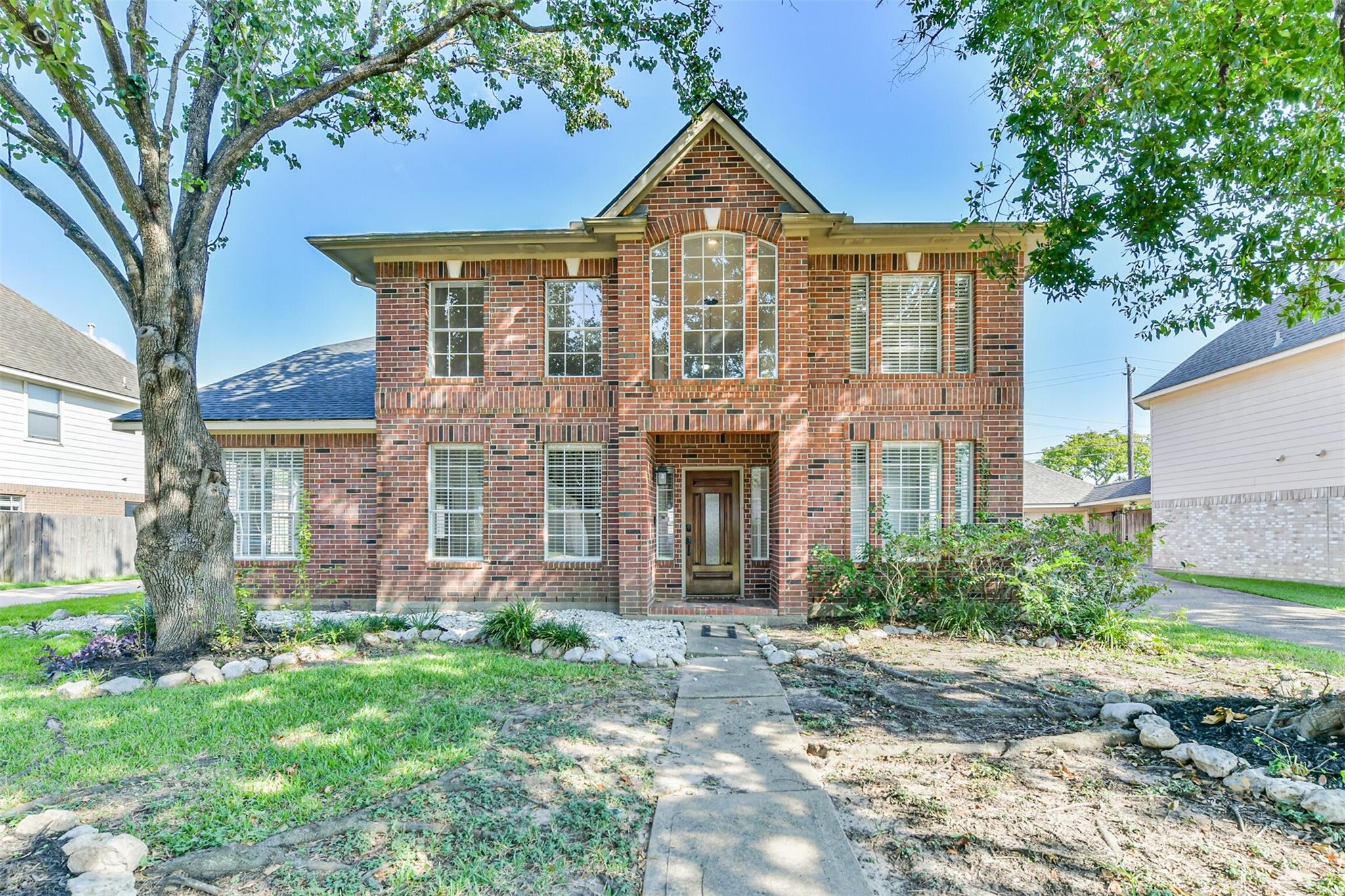 2630 Vermillion Rd, Seabrook, TX 77586