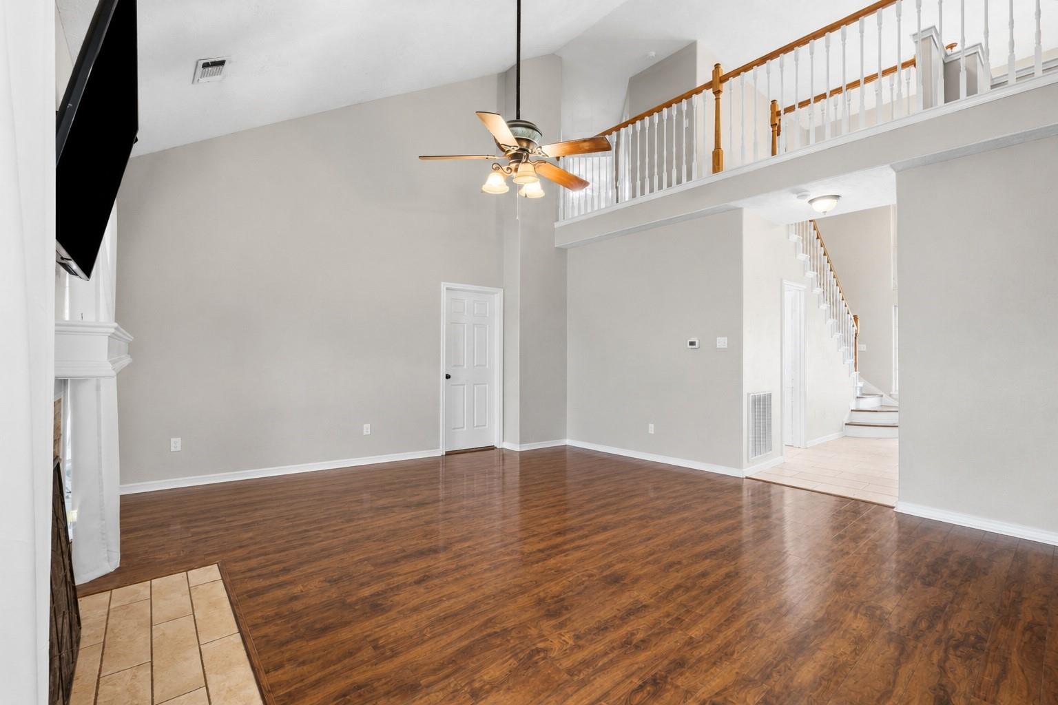 6310 Wildlife Way, Baytown, TX 77523 photo