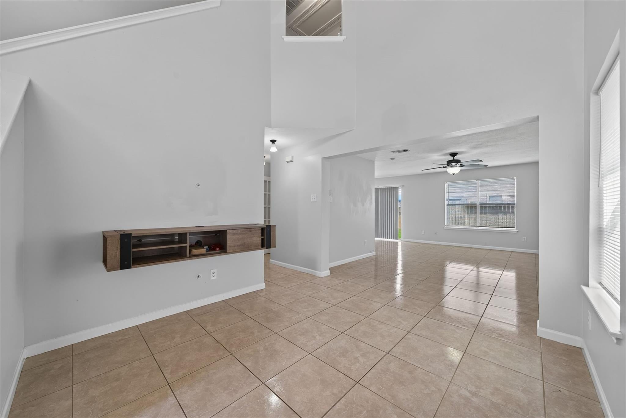 11811 Fossil Rock Ln, Houston, TX 77034 photo