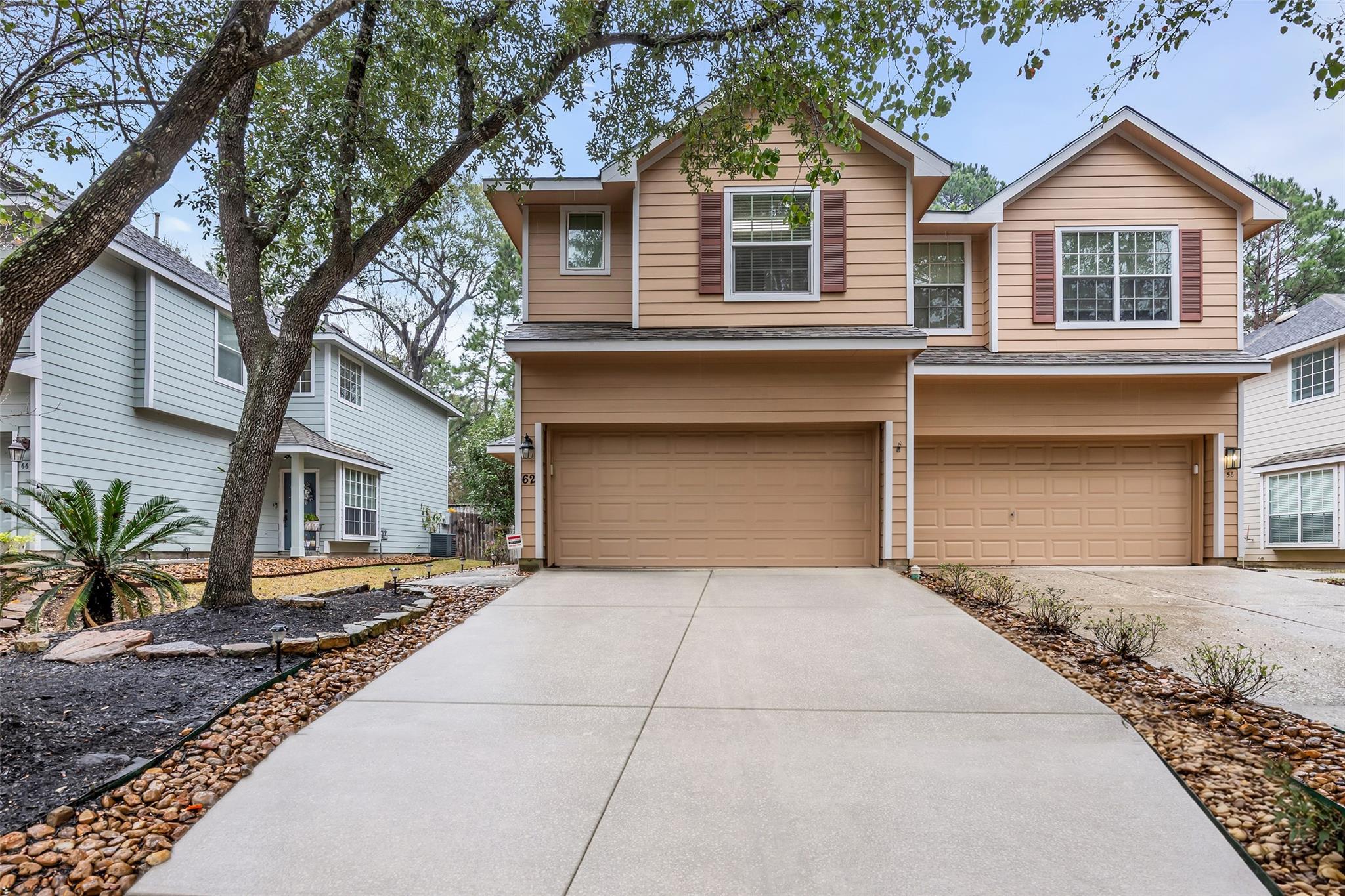 62 Camellia Grove Cir, The Woodlands, TX 77382