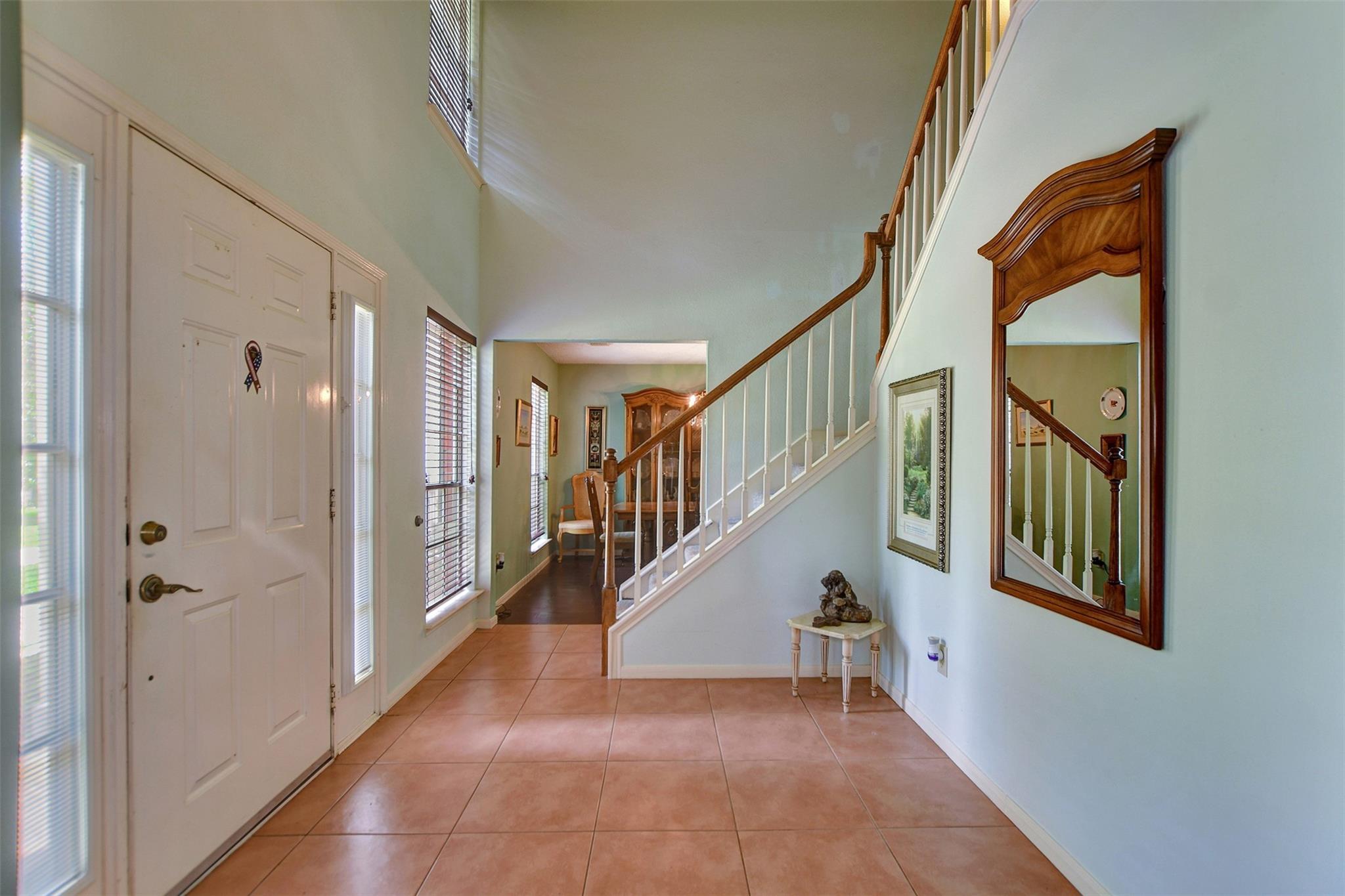 123 W Trillium Ct, The Woodlands, TX 77381 photo