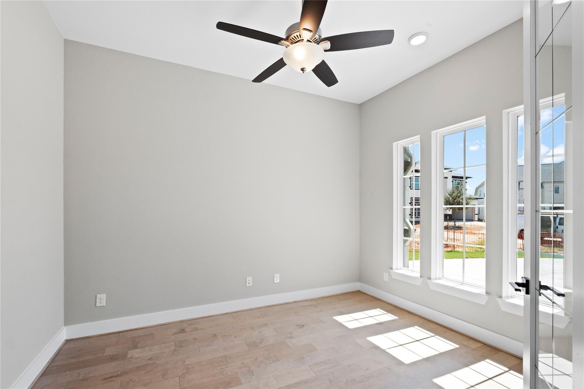 4407 Southpoint Way, Fulshear, TX 77441 photo