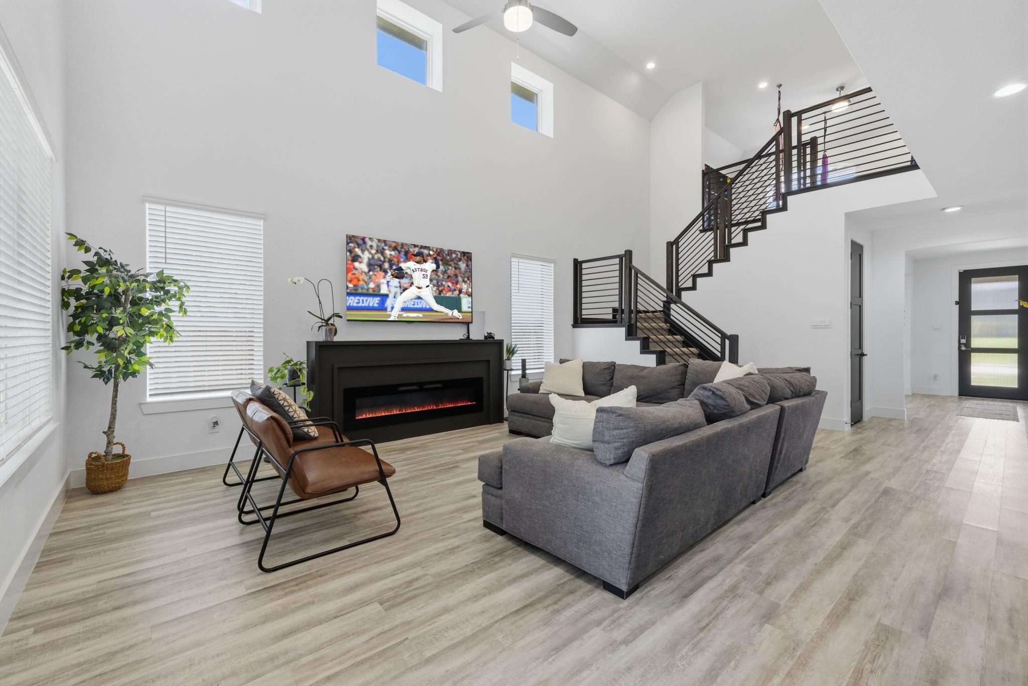 13650 Balanced Rock Dr, Conroe, TX 77384 photo
