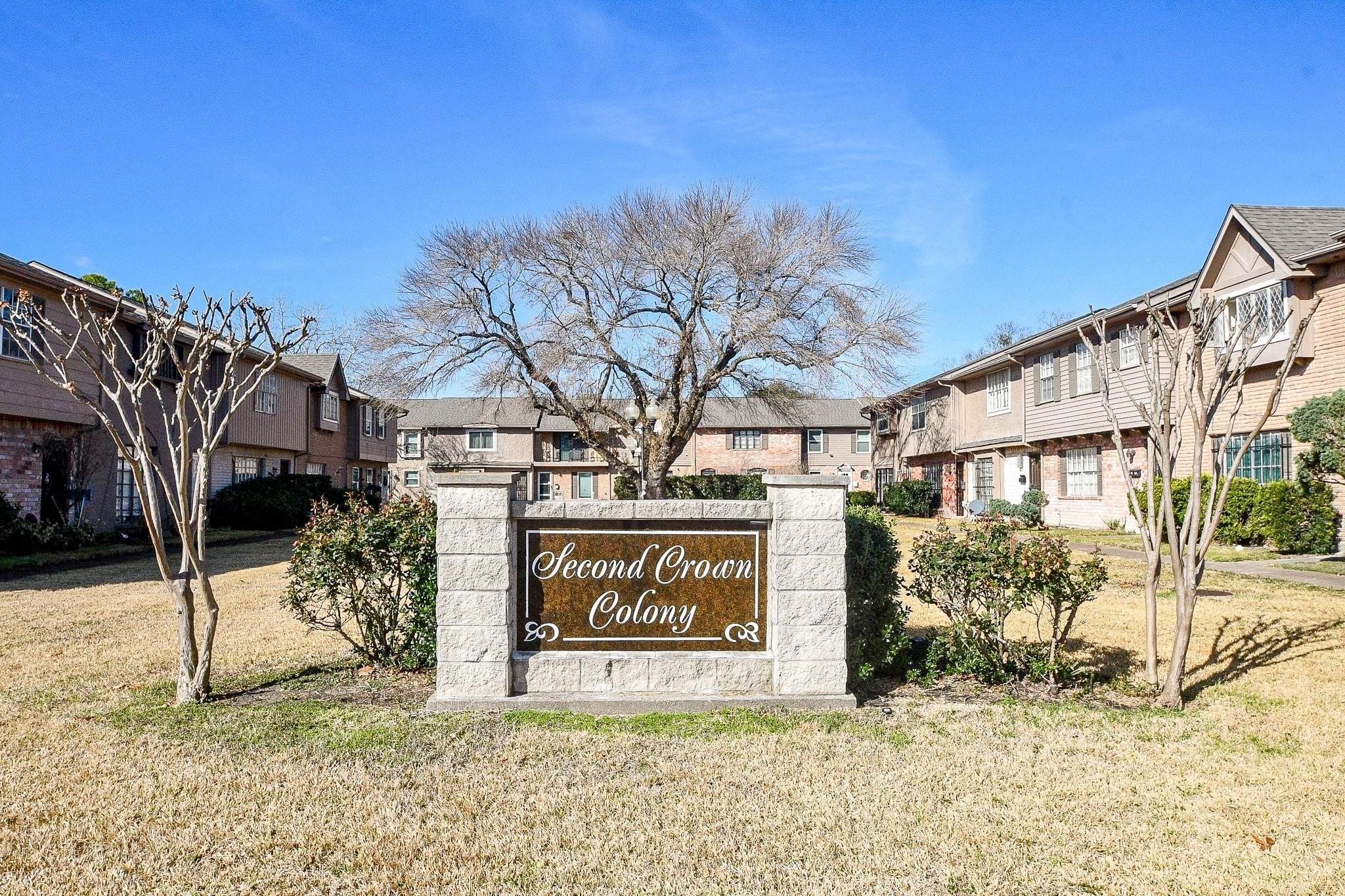 7136 Crownwest #7136, Houston, TX 77072 photo