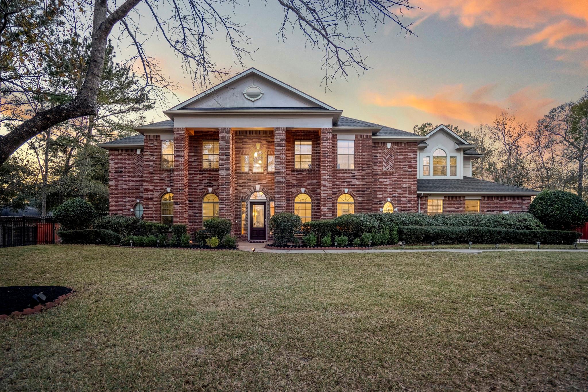9003 Argonne Stone Ln, Conroe, TX 77302