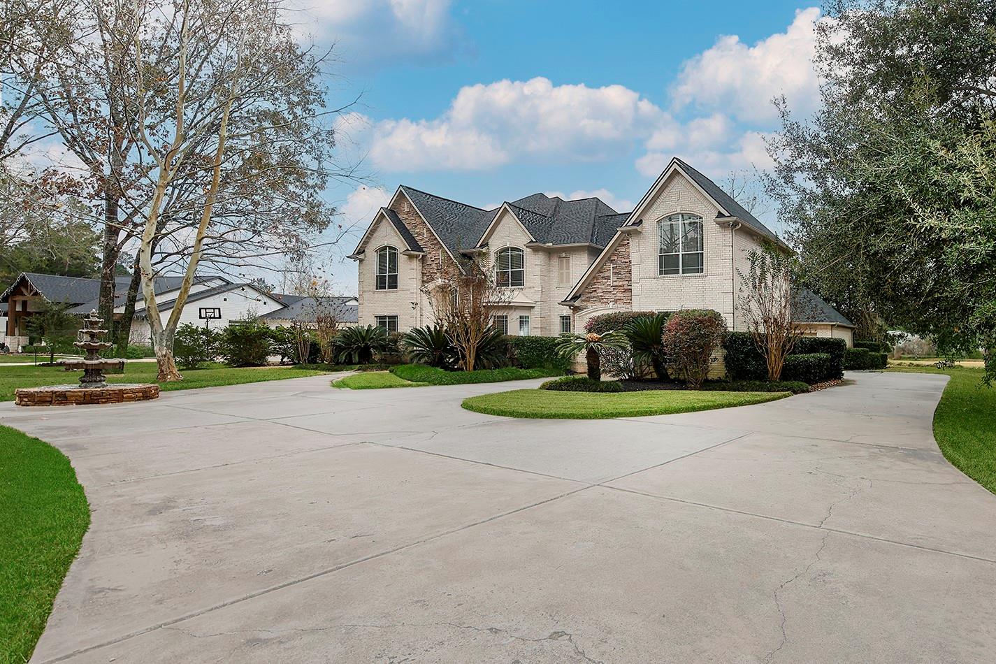 11827 Water Oak Dr, Magnolia, TX 77354 photo