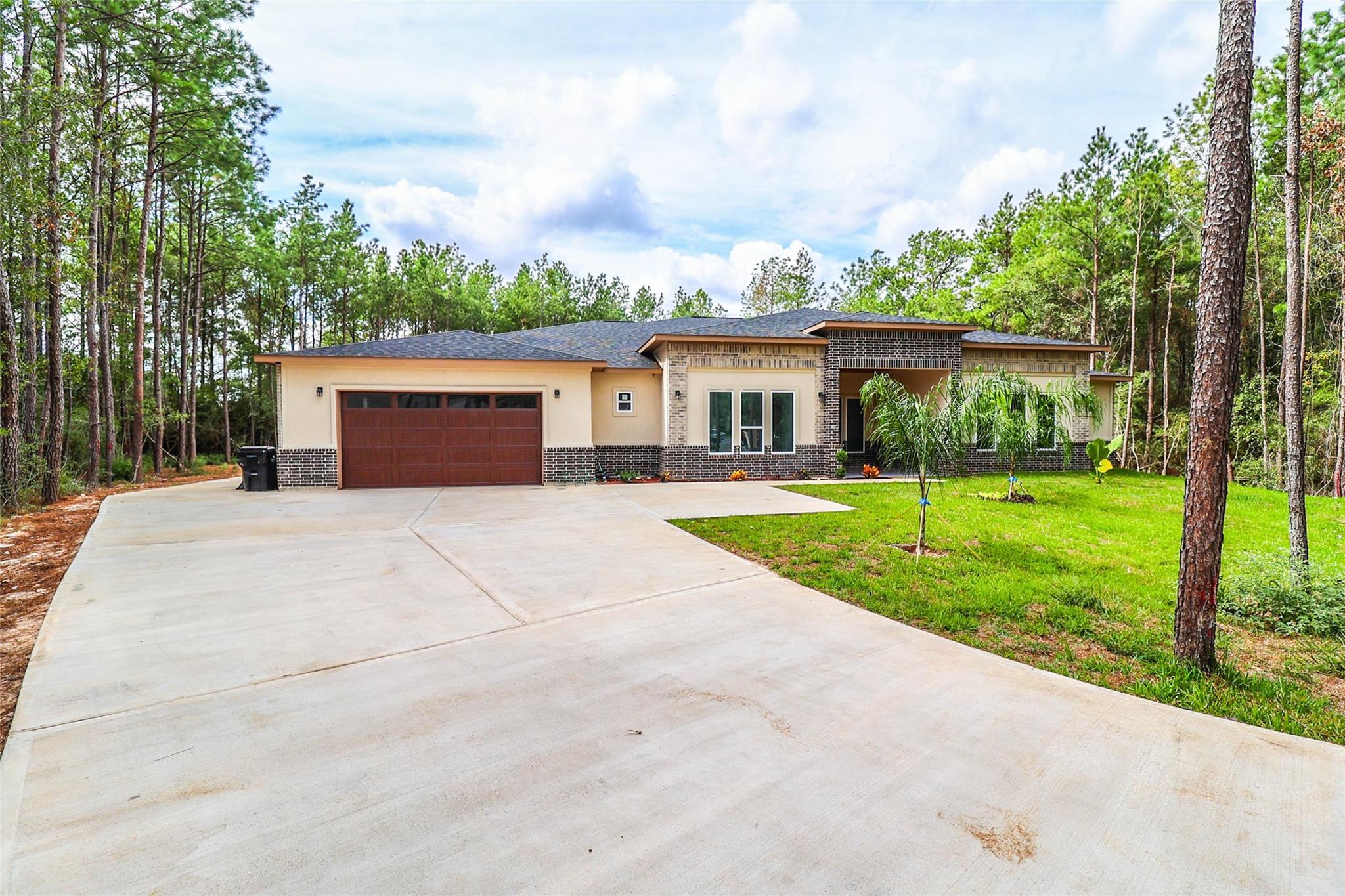 7522 Saddle Blanket Dr, Waller, TX 77484
