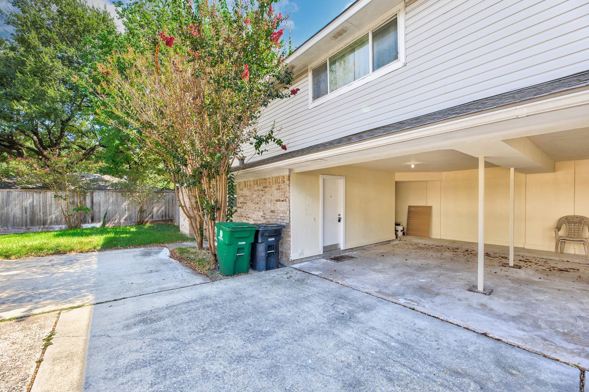 10810 Sugar Hill Dr, Houston, TX 77042 photo
