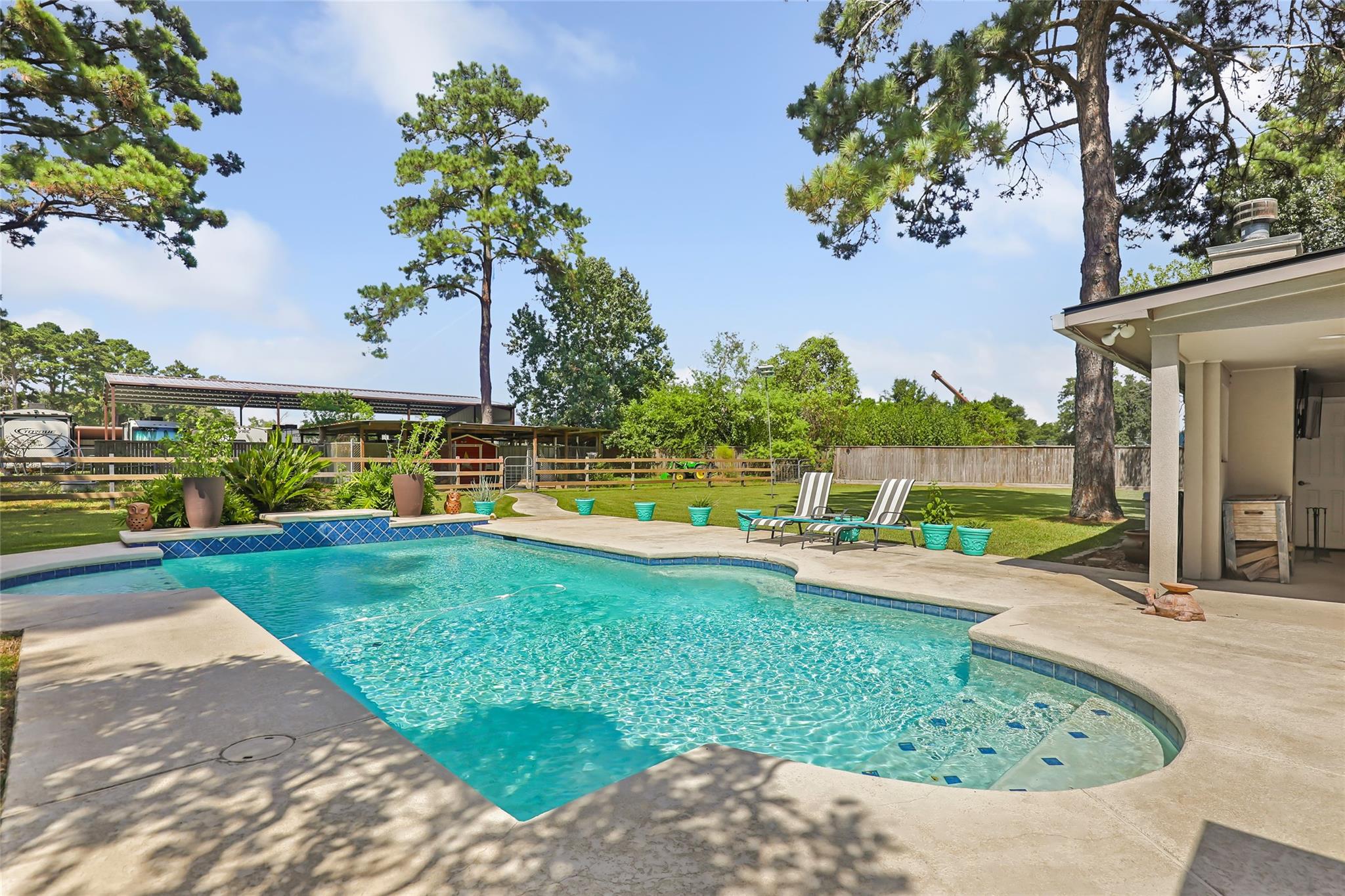 1300 Smith Rd, Huffman, TX 77336 photo