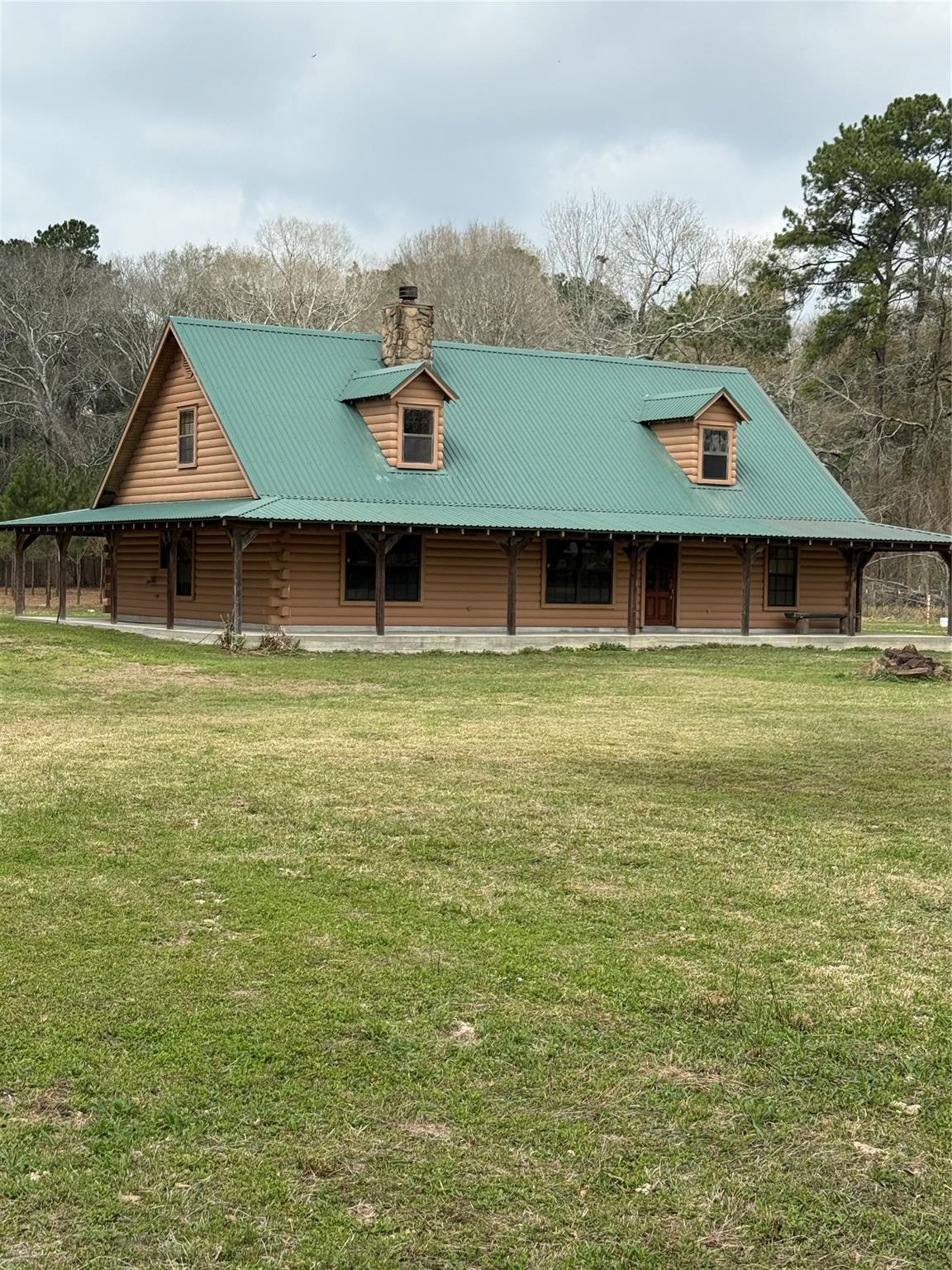 72 Oak Leaf Dr, Huffman, TX 77336
