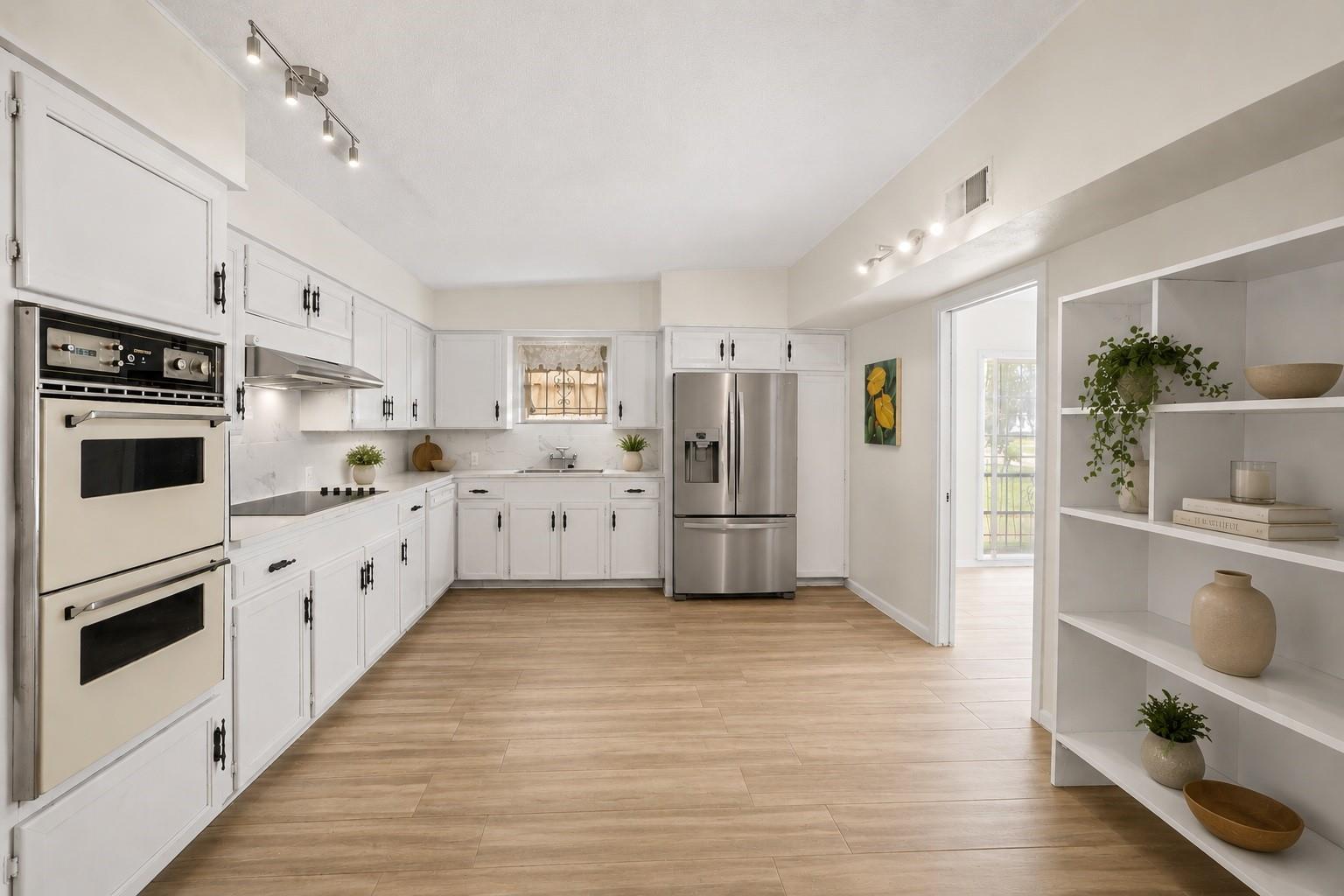 7123 Leader St, Houston, TX 77074 photo
