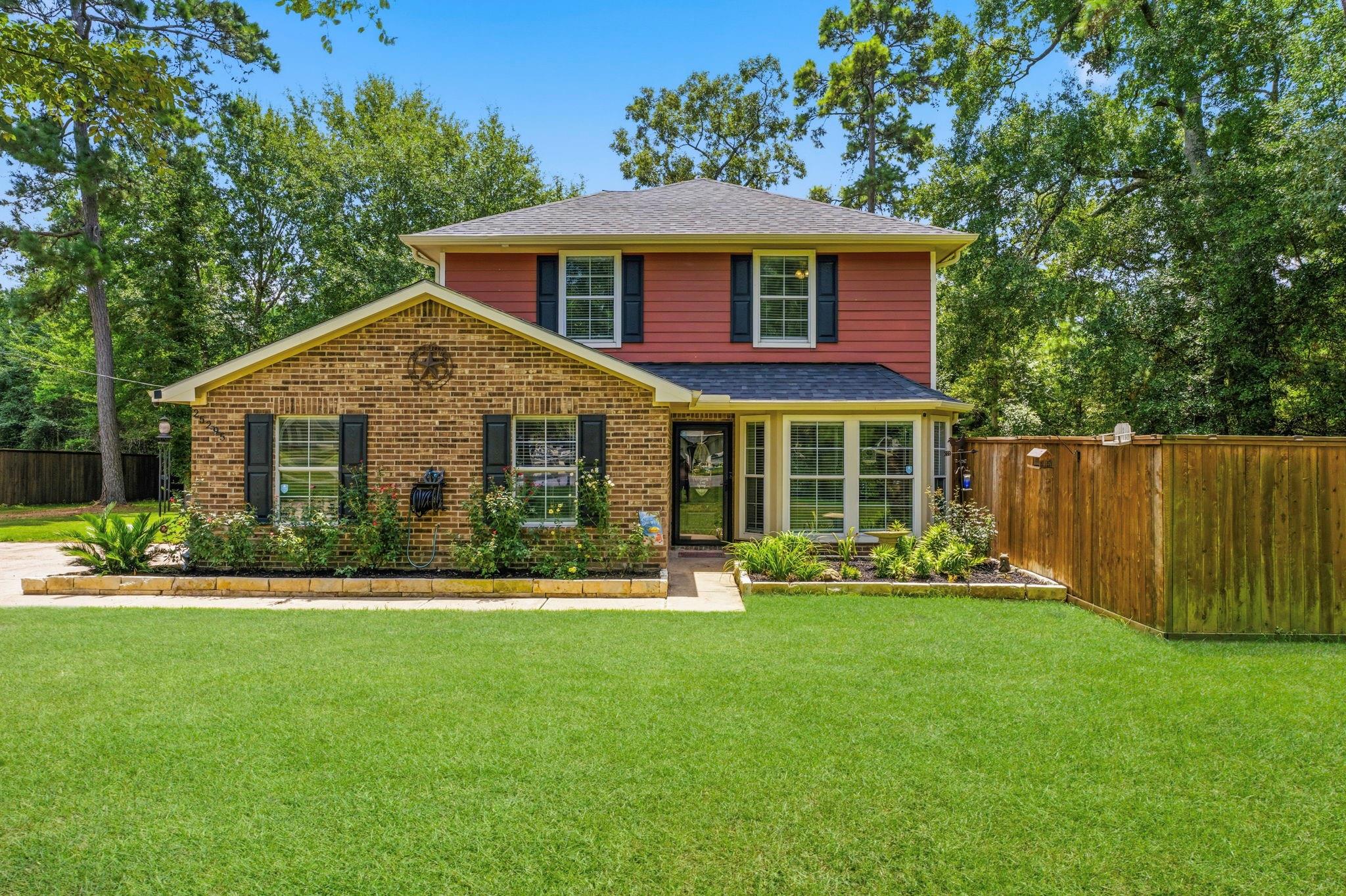 25295 Big Horn Ln, Magnolia, TX 77355