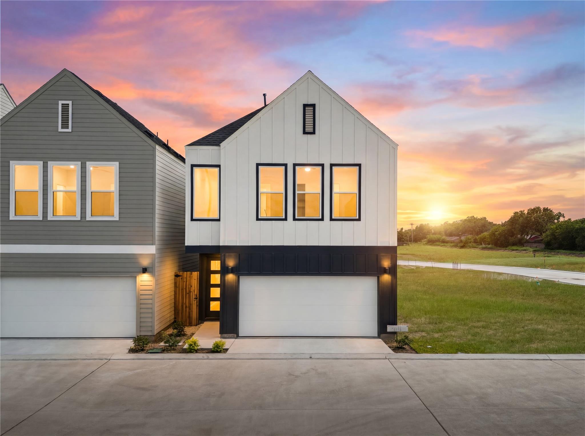 4011 Buffalo Moon Dr, Houston, TX 77045